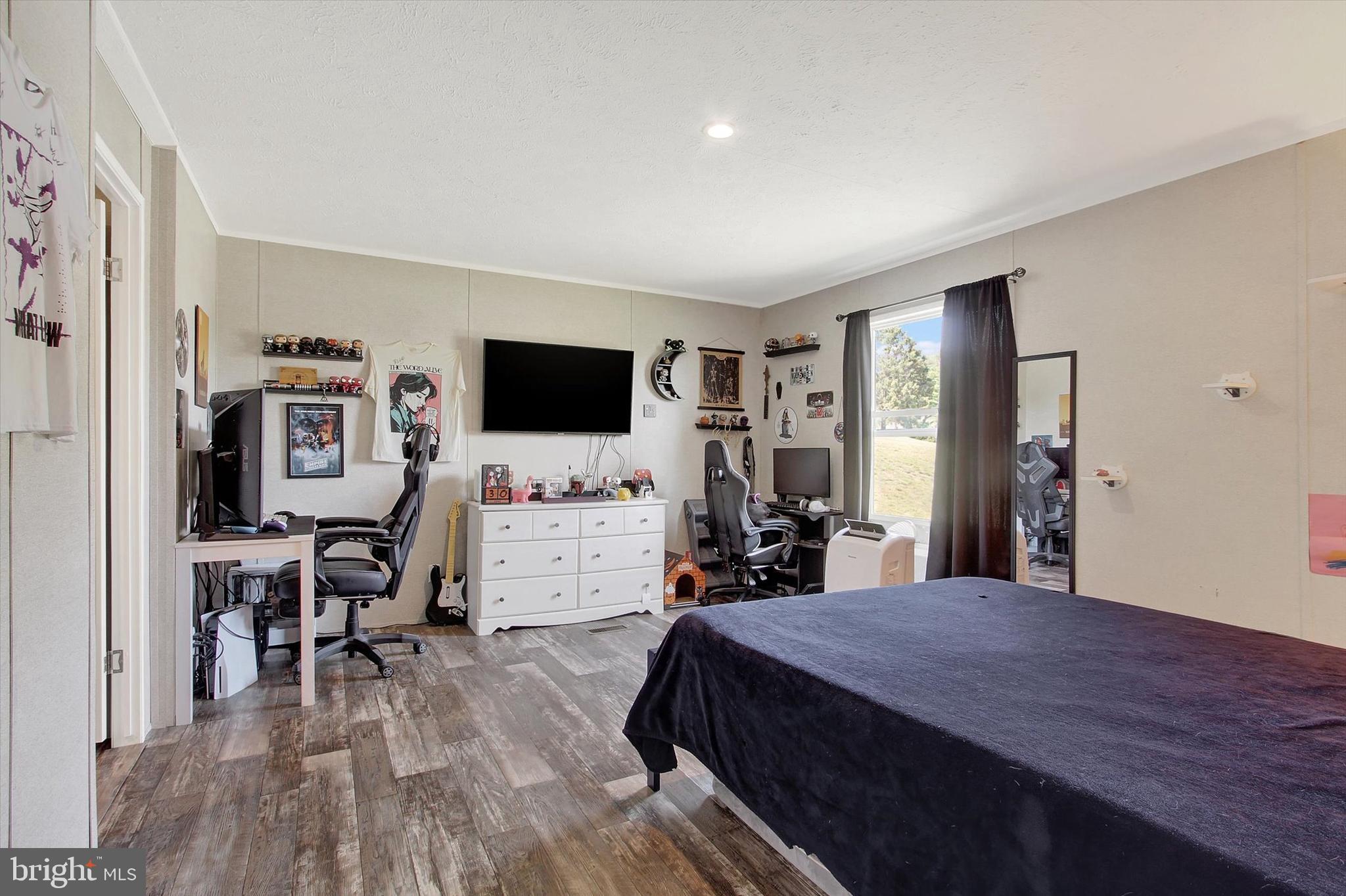 NORTH CODORUS TWP - Residential