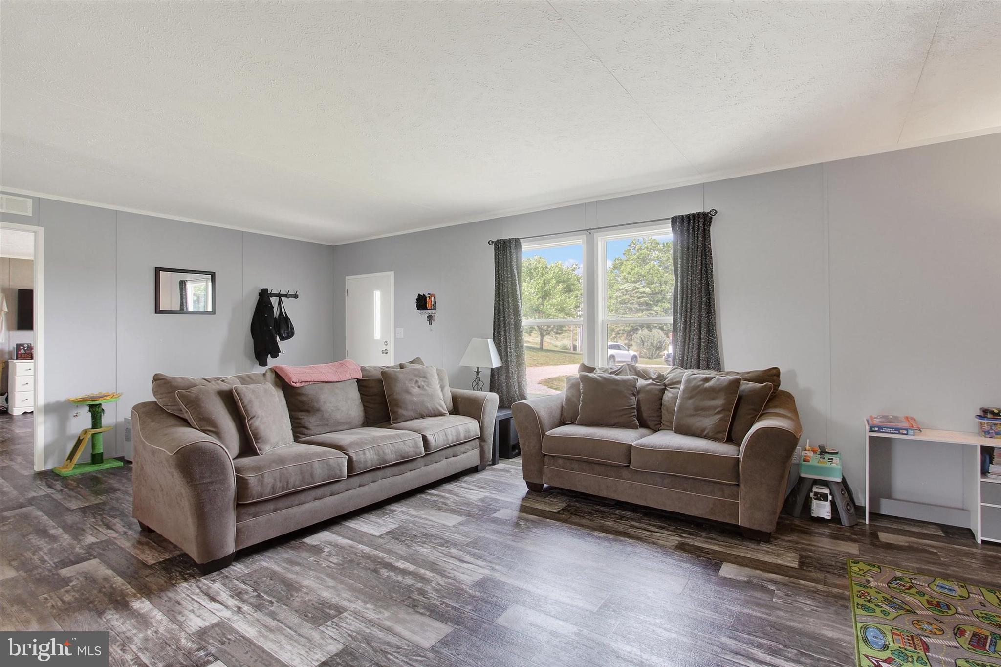 NORTH CODORUS TWP - Residential