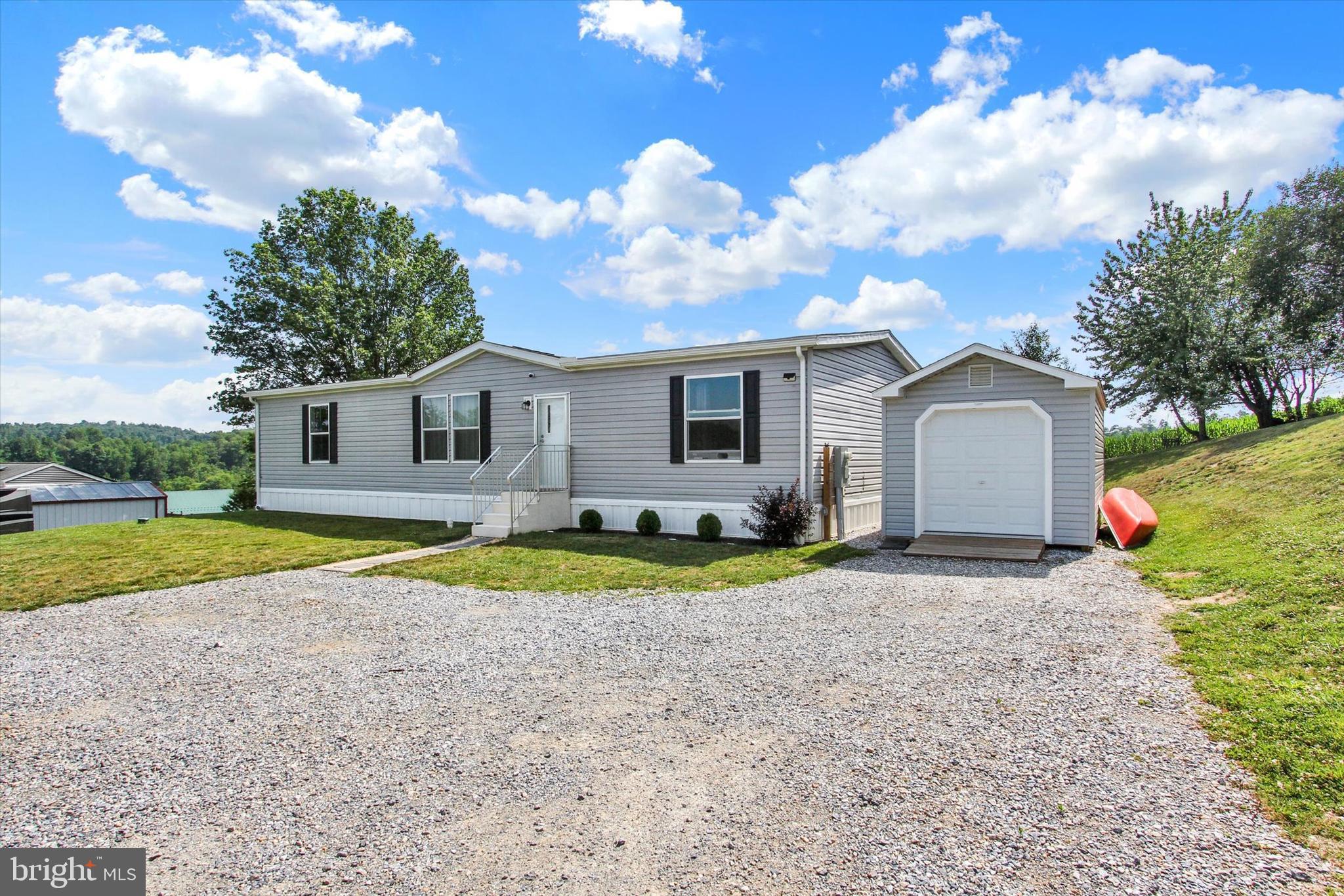 NORTH CODORUS TWP - Residential