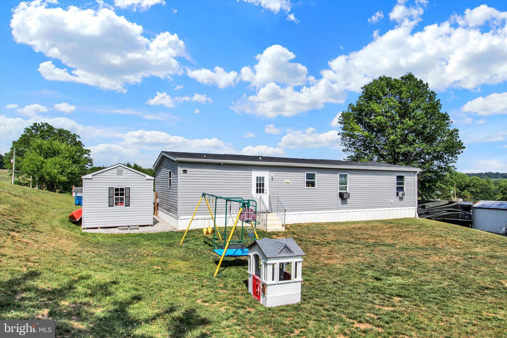NORTH CODORUS TWP - Residential