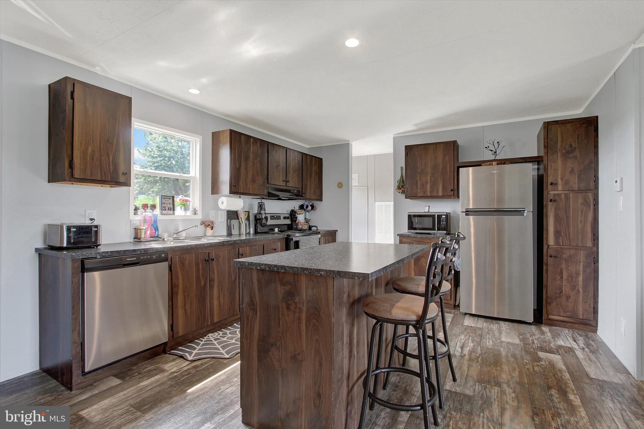 NORTH CODORUS TWP - Residential