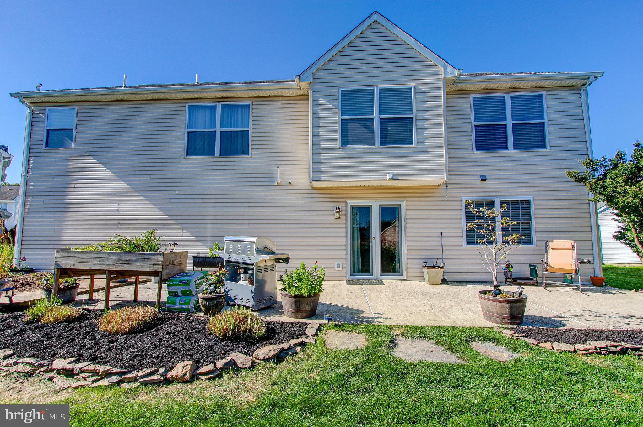 CABIN RUN ESTS - Residential