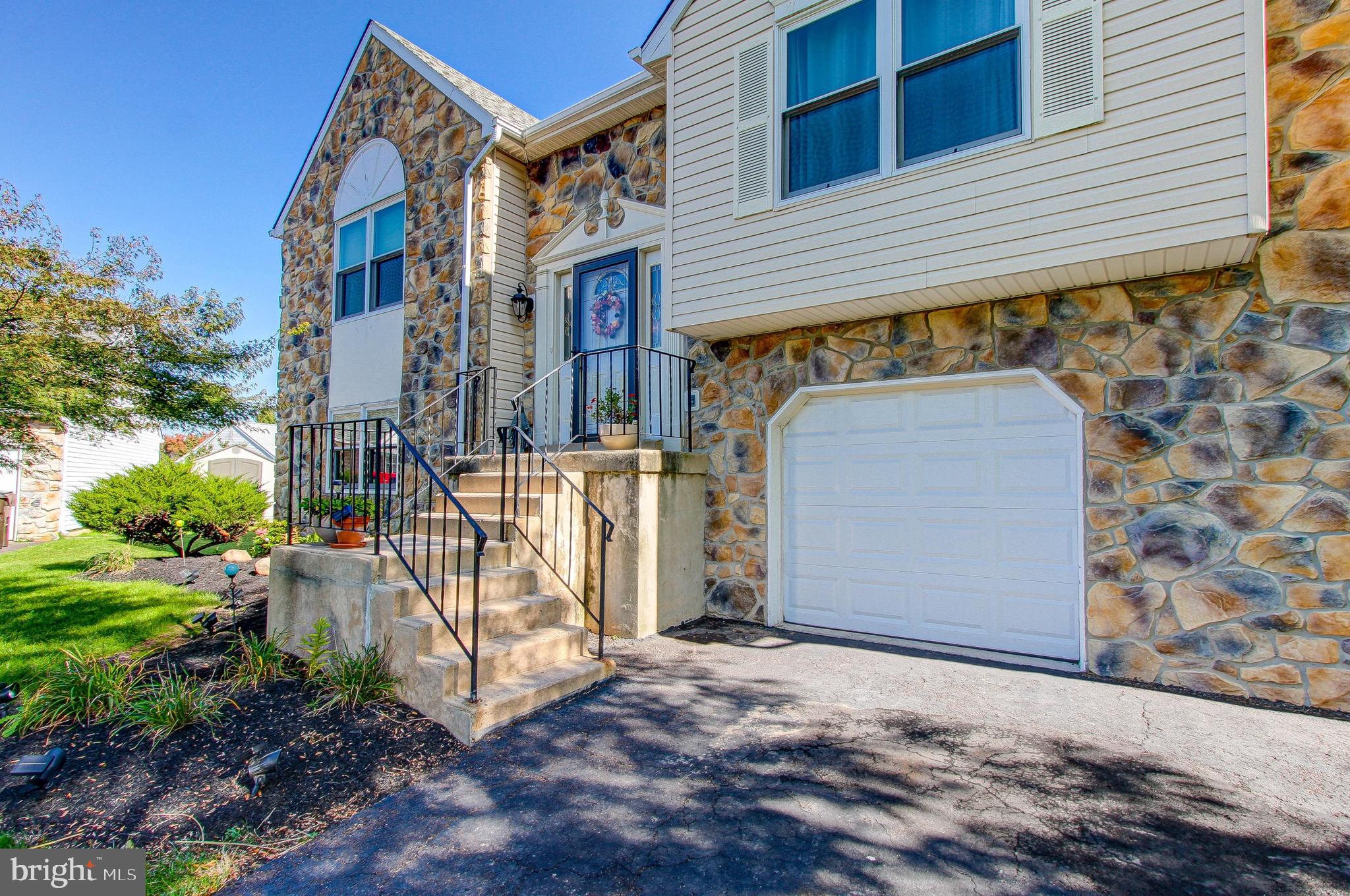 CABIN RUN ESTS - Residential