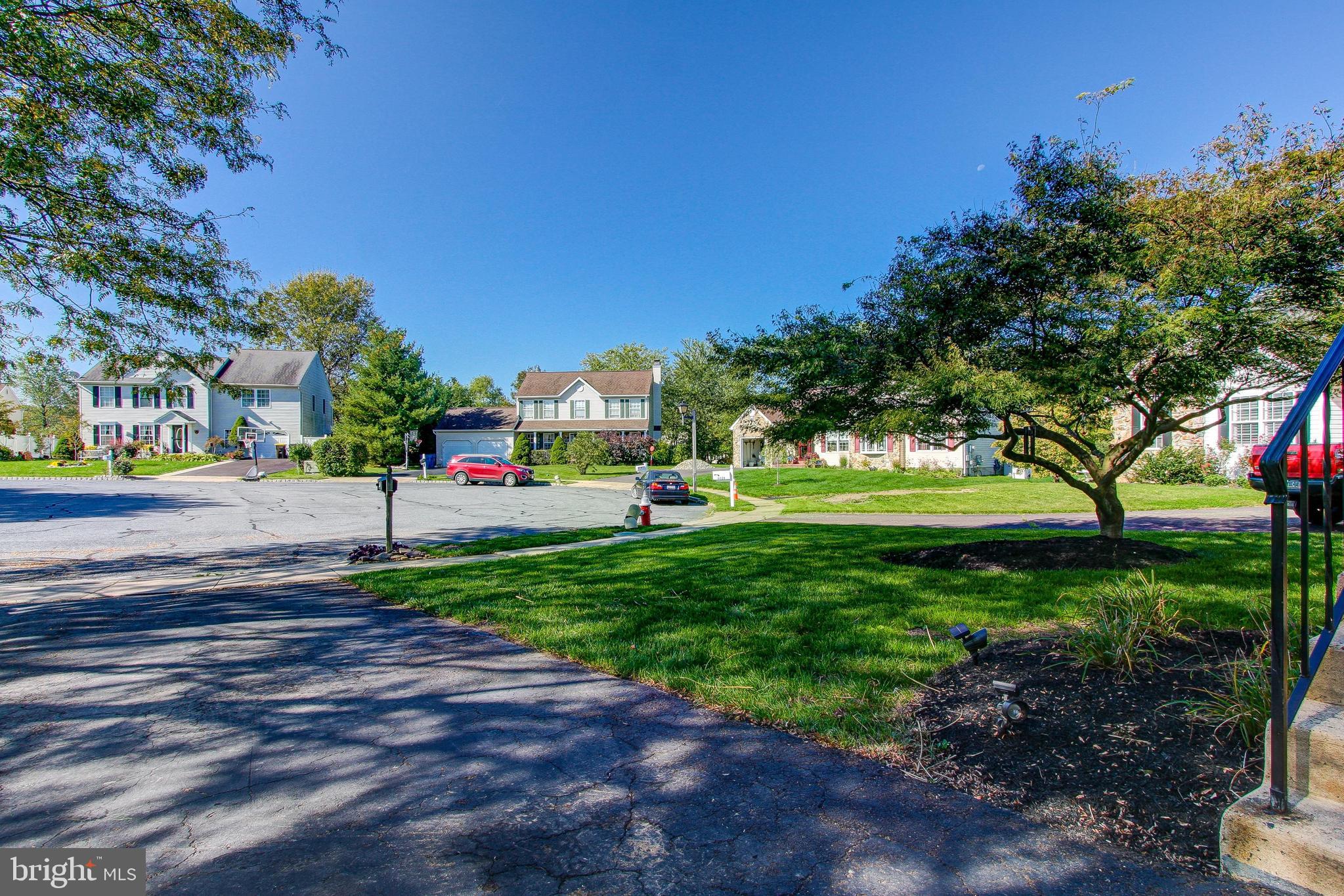 CABIN RUN ESTS - Residential