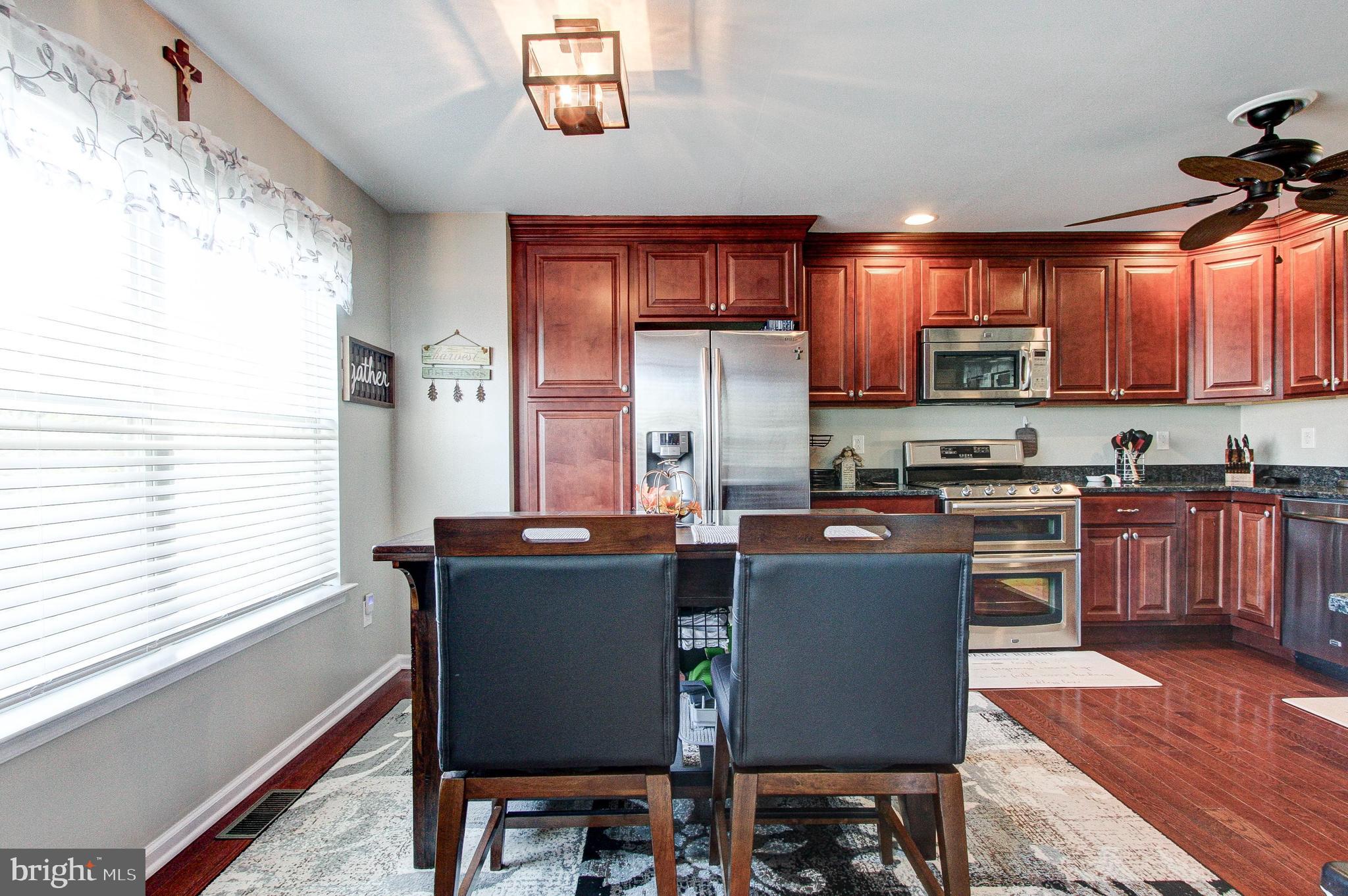 CABIN RUN ESTS - Residential