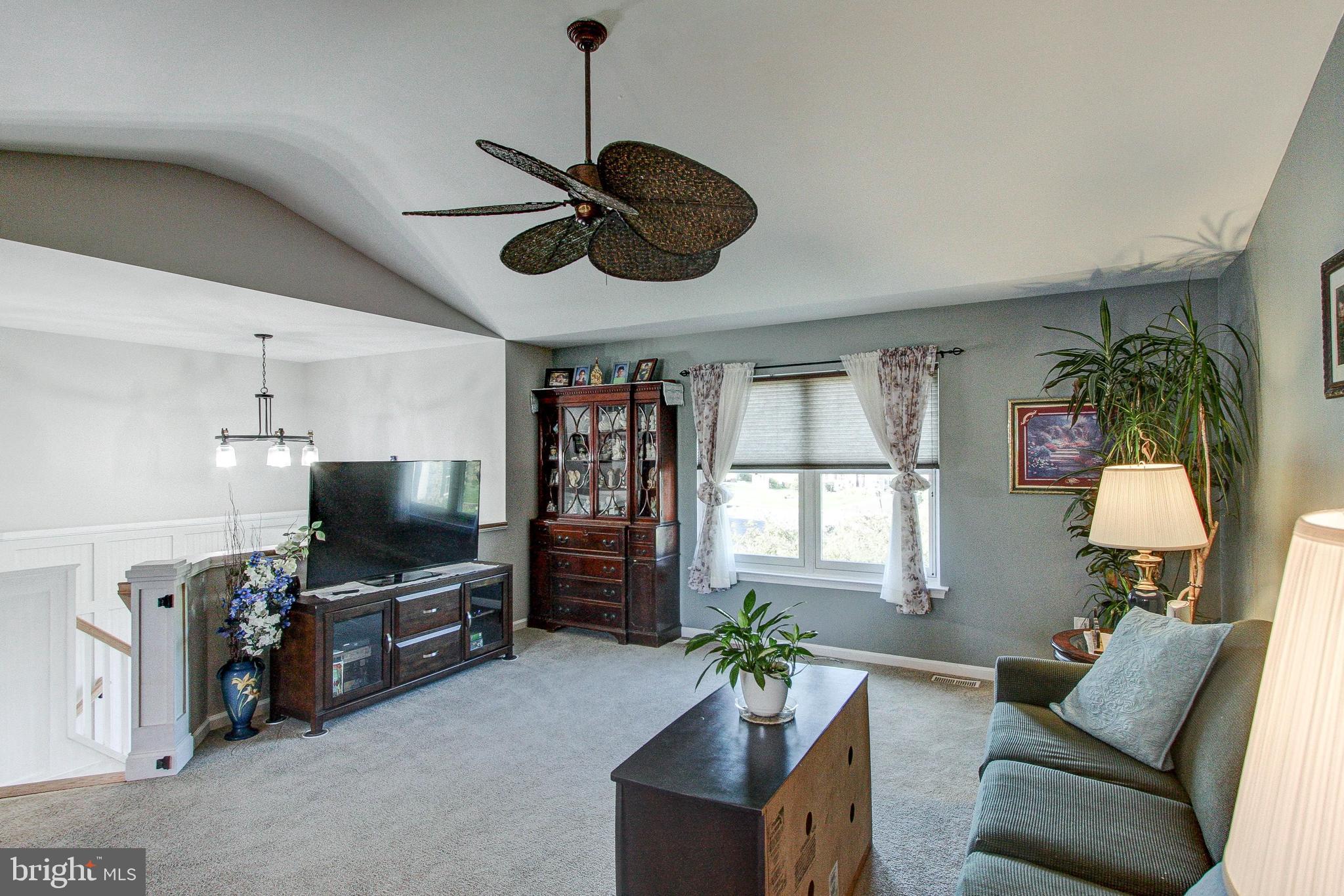 CABIN RUN ESTS - Residential