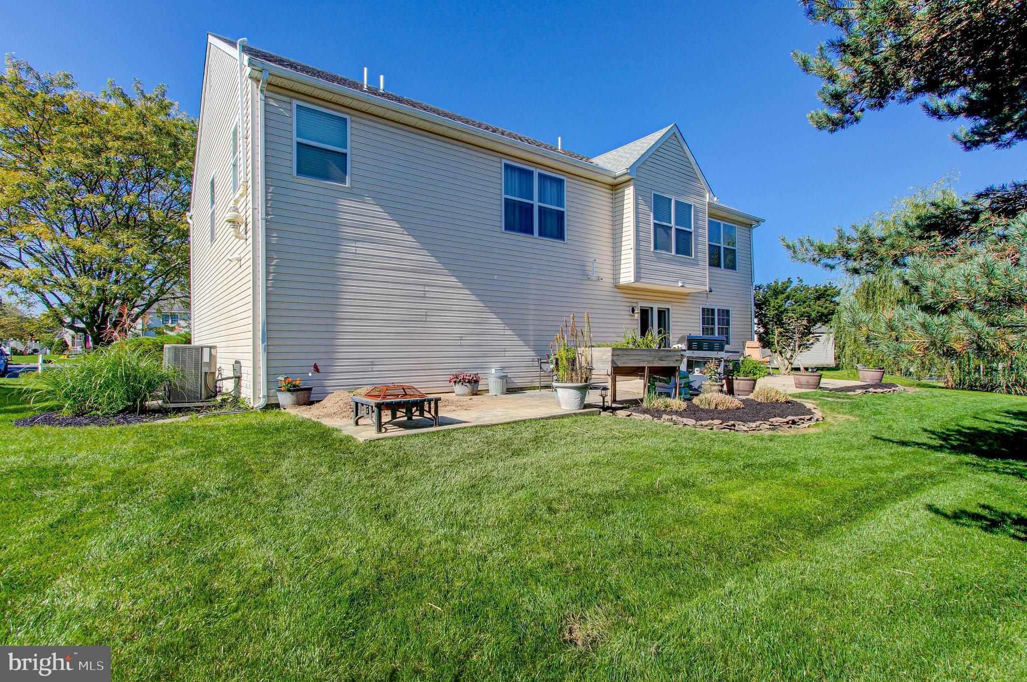 CABIN RUN ESTS - Residential