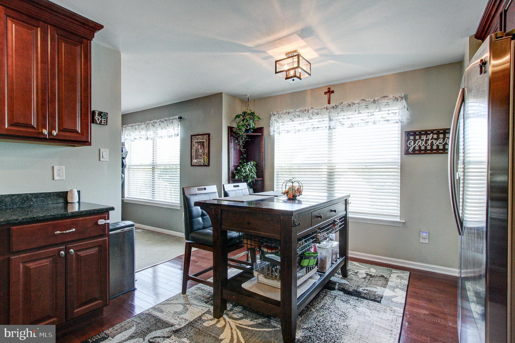CABIN RUN ESTS - Residential