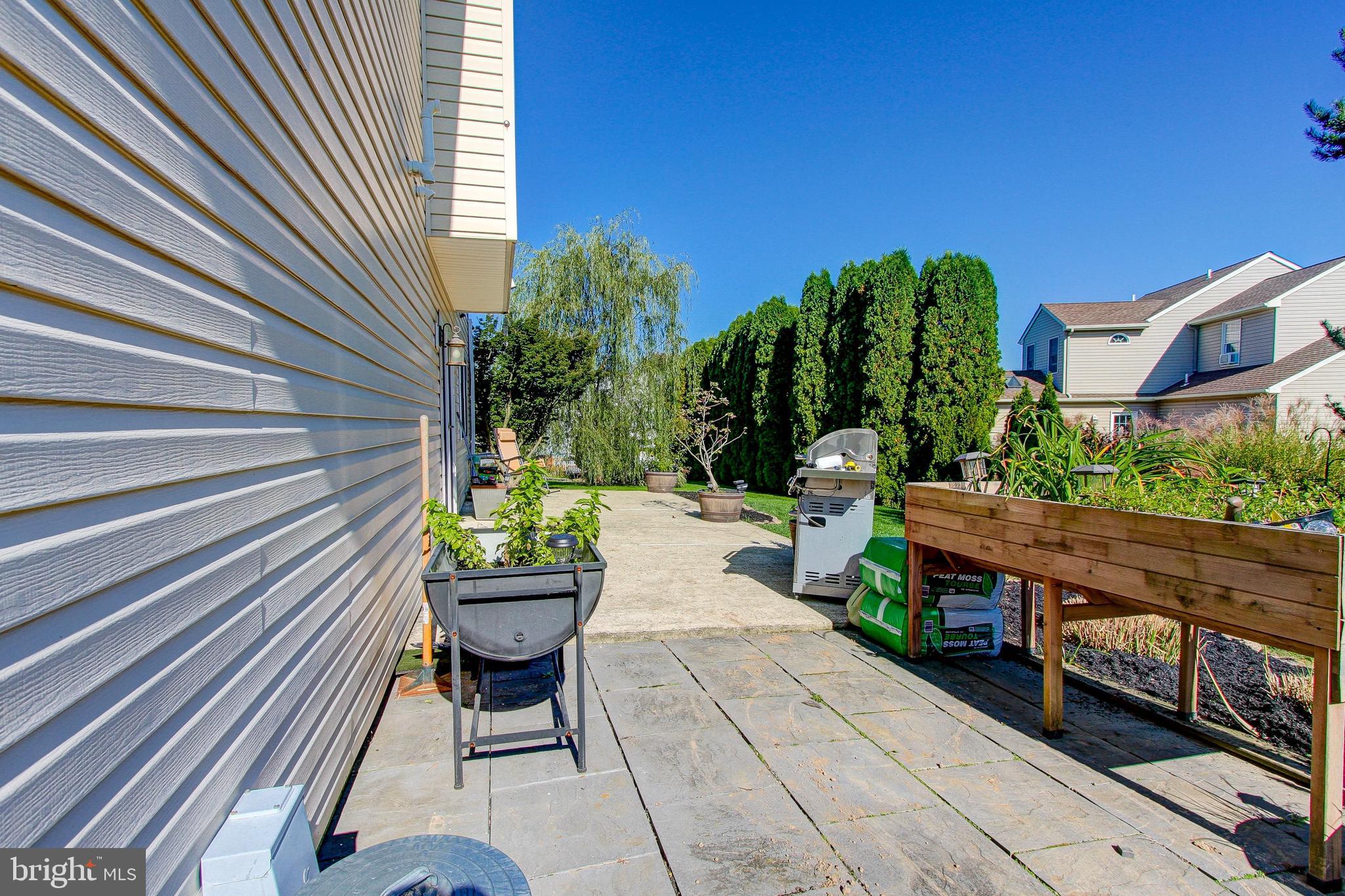 CABIN RUN ESTS - Residential