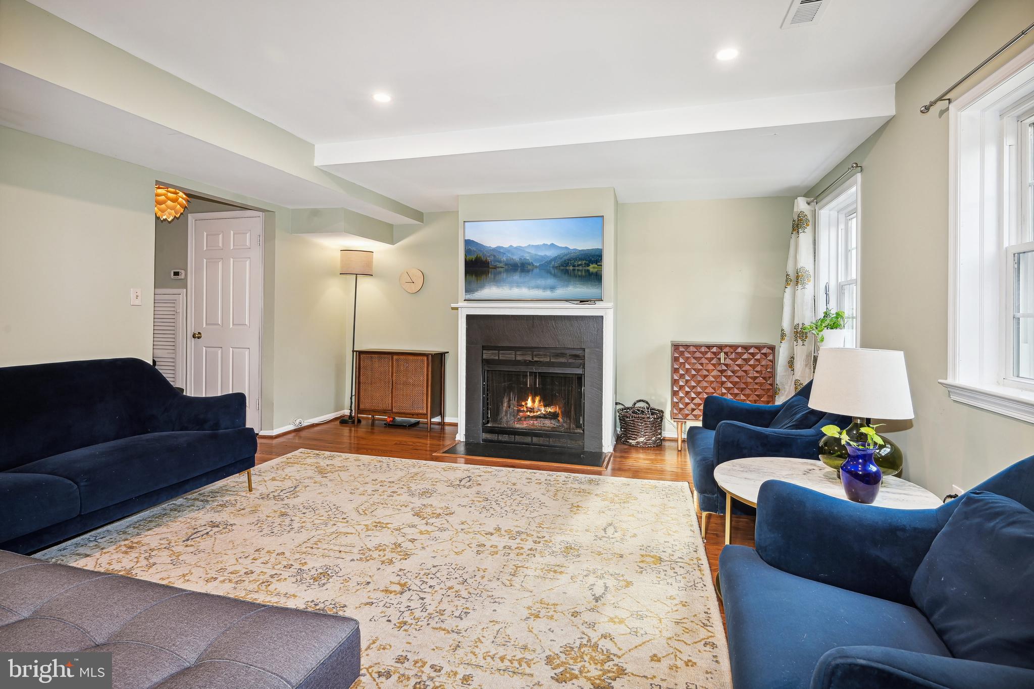 KENWOOD FOREST - Residential Lease