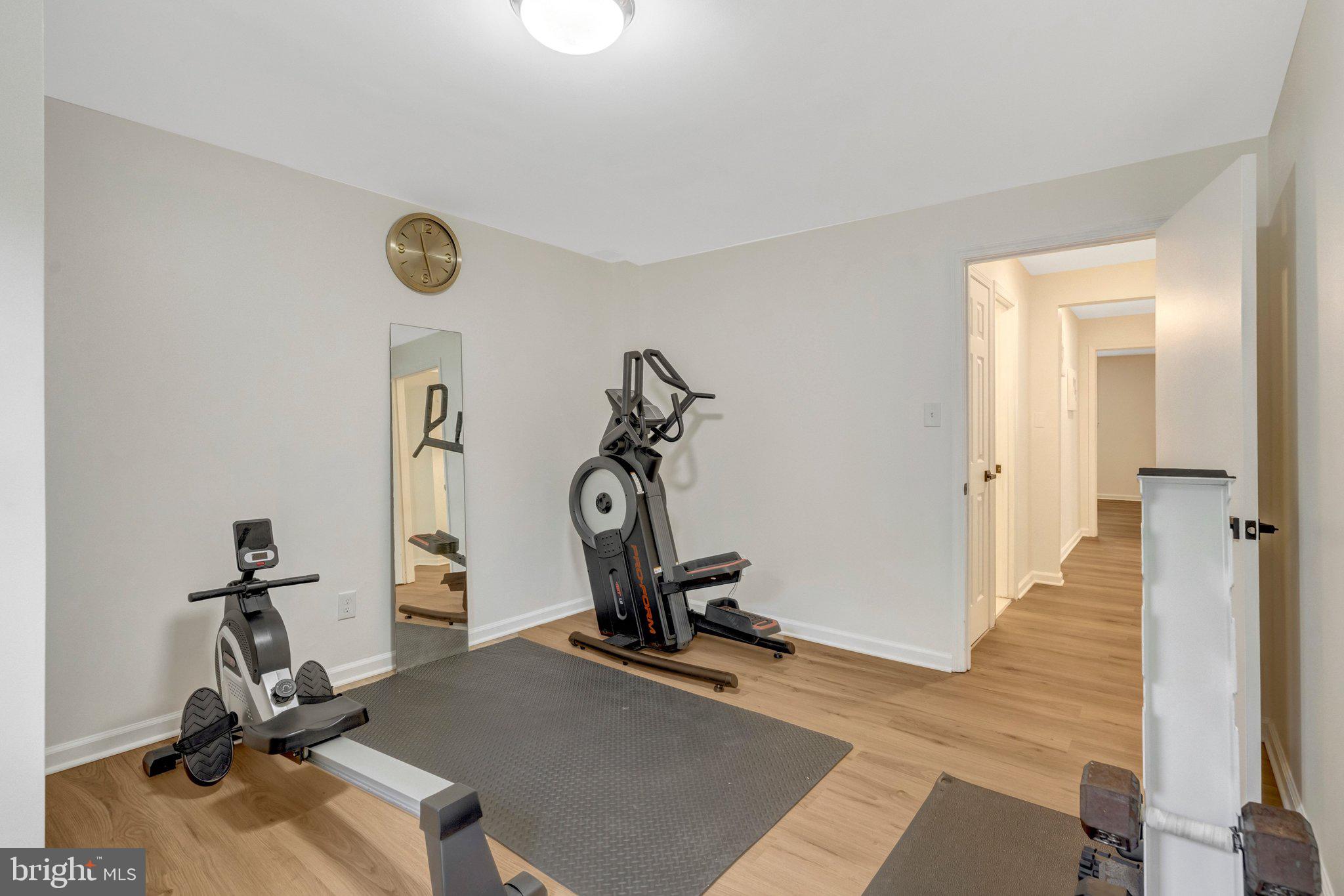 WILLOW WOODS - Residential