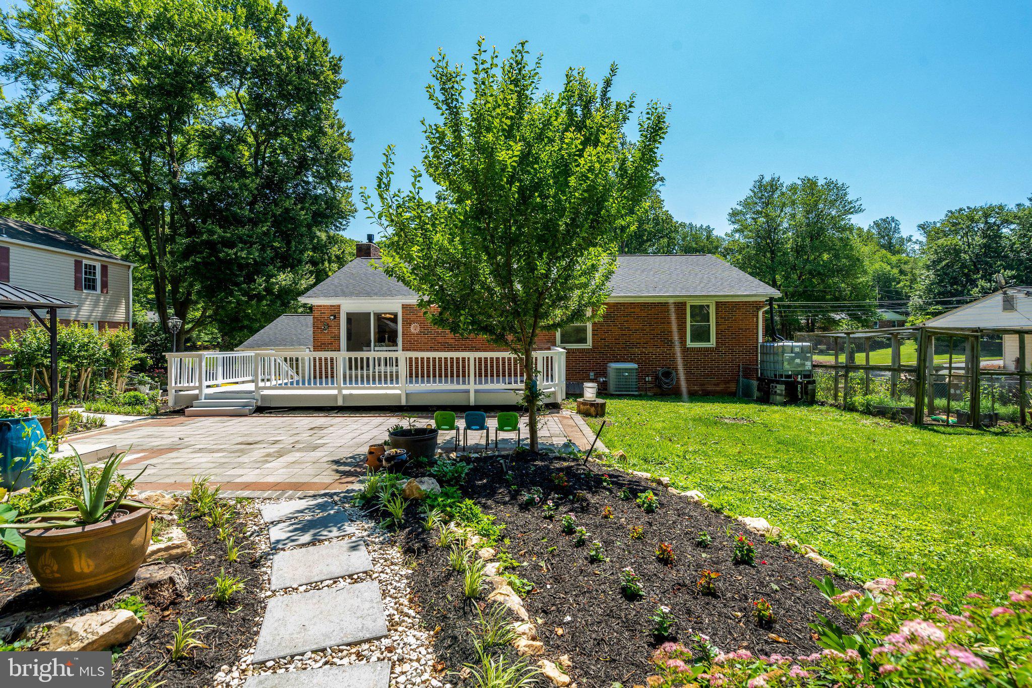 WILLOW WOODS - Residential