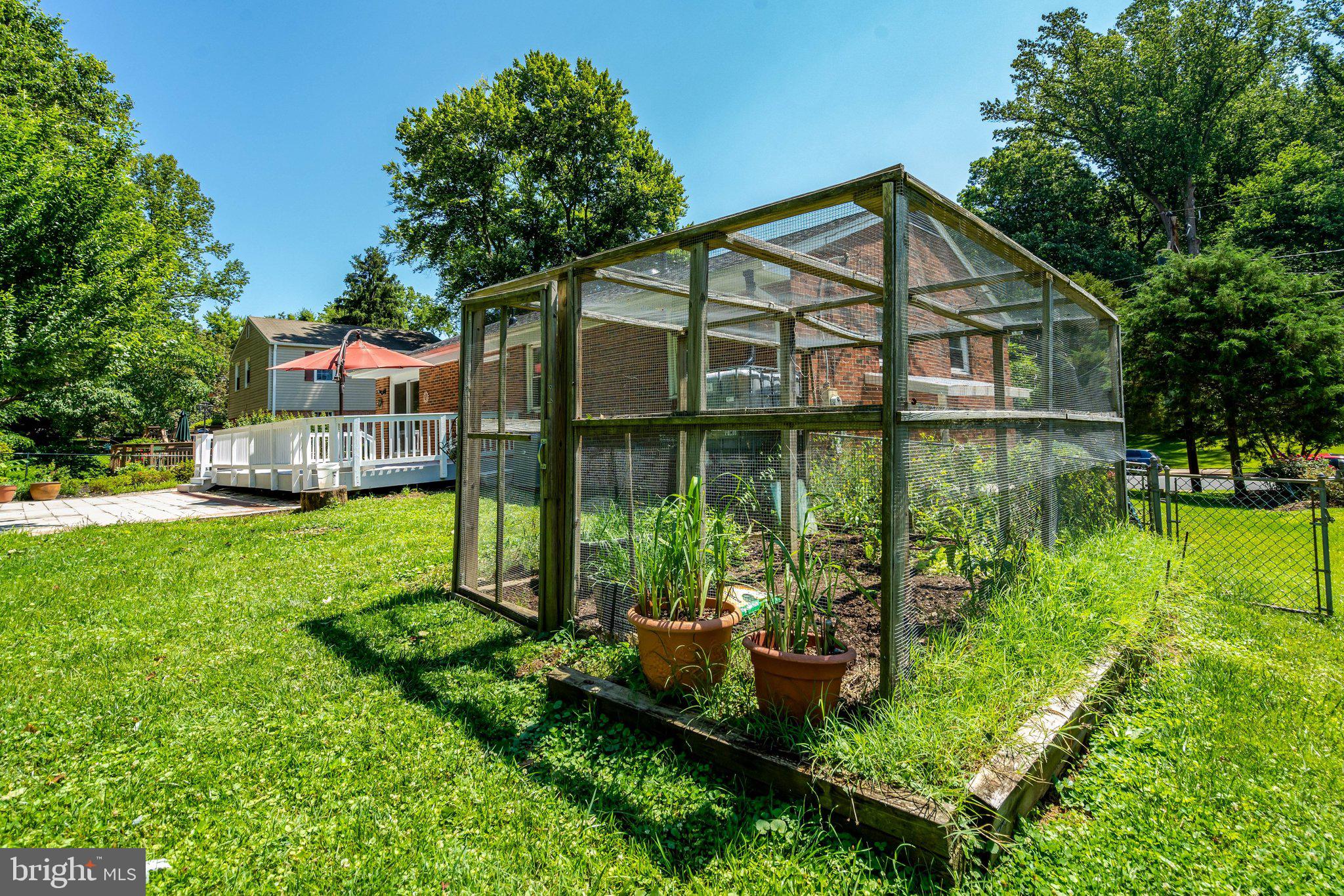 WILLOW WOODS - Residential