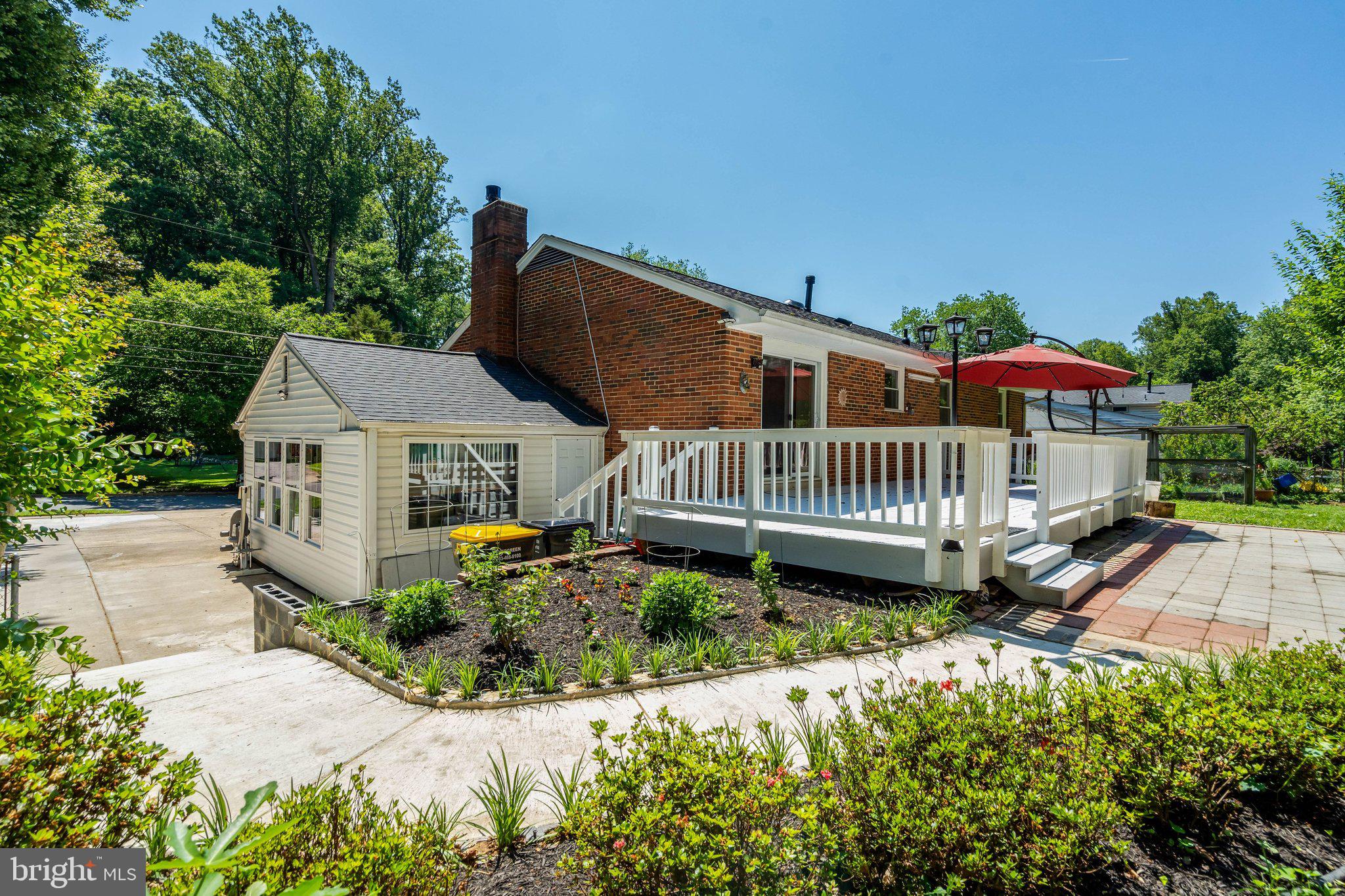 WILLOW WOODS - Residential