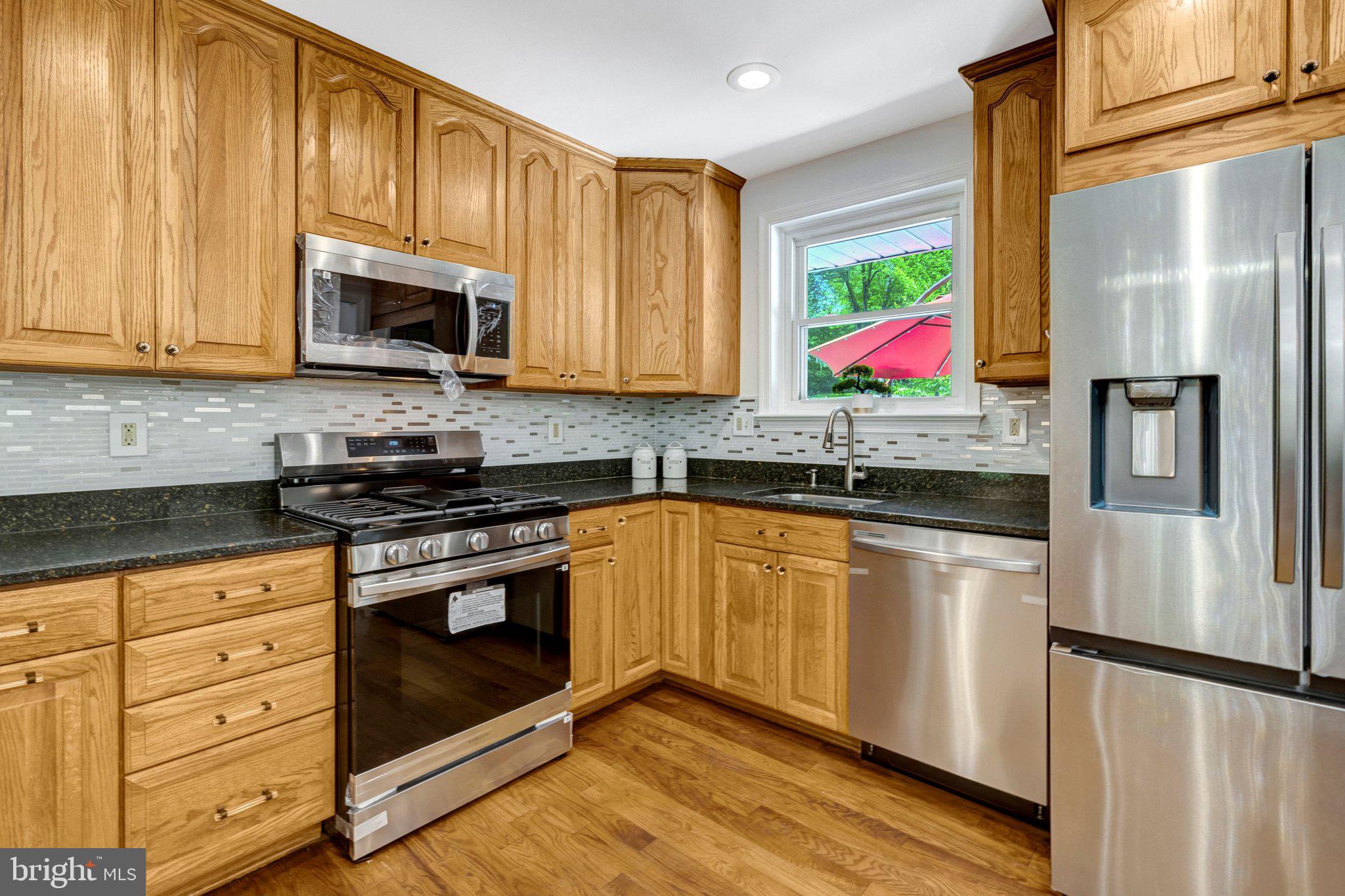 WILLOW WOODS - Residential