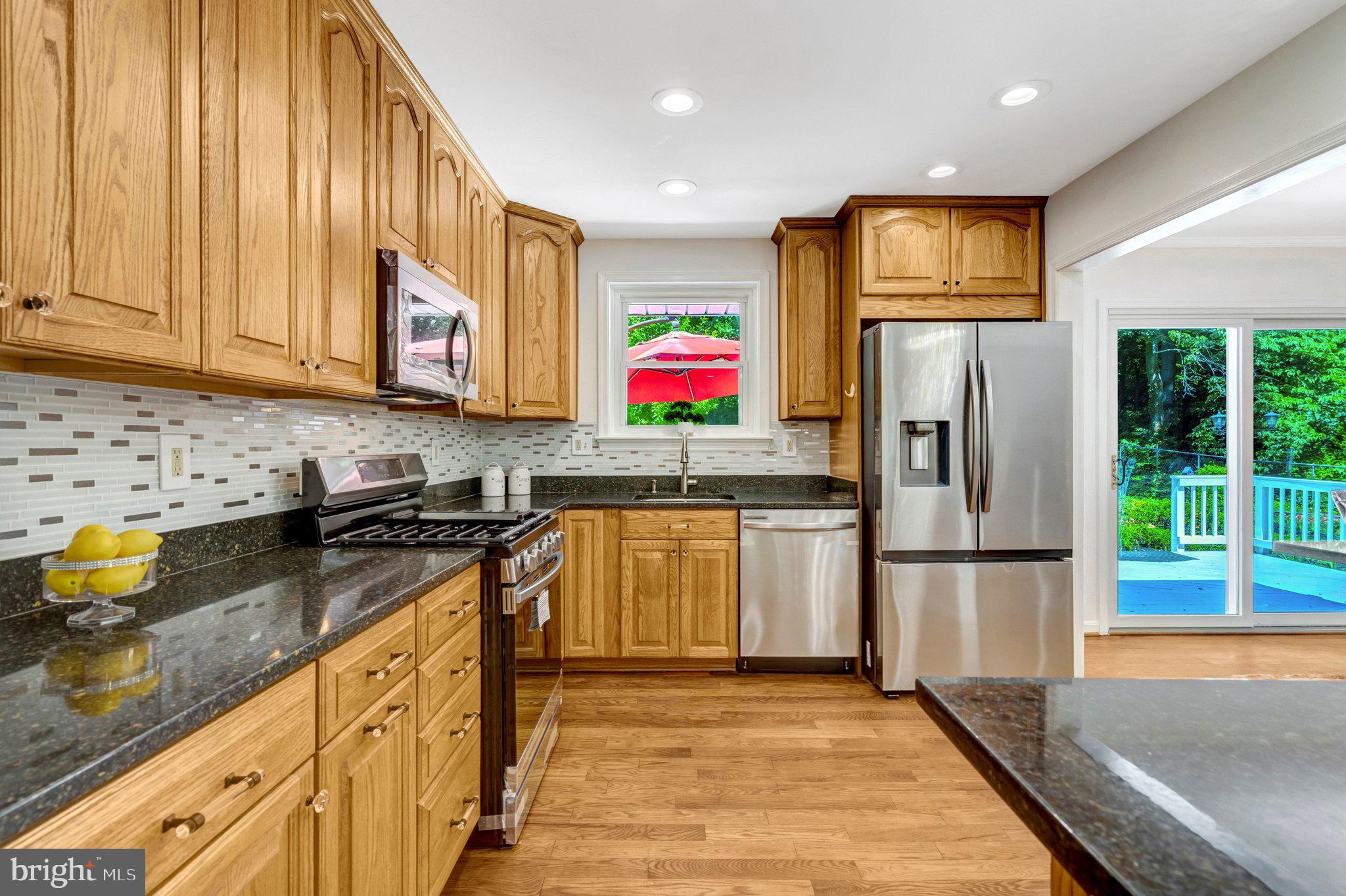 WILLOW WOODS - Residential