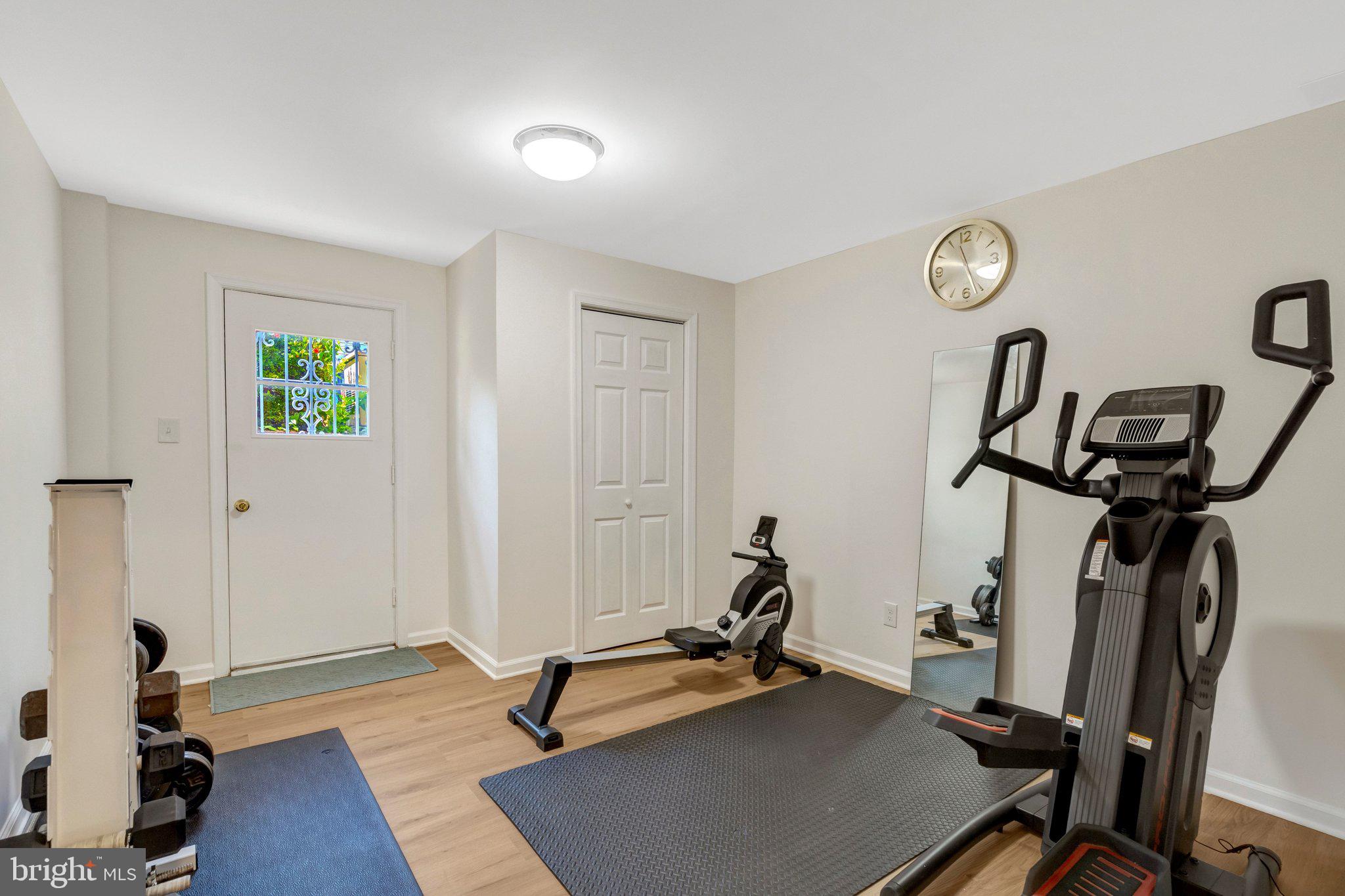 WILLOW WOODS - Residential