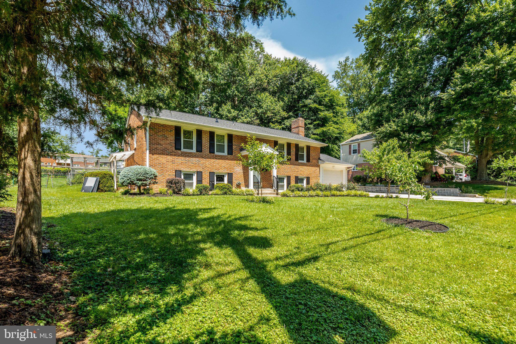 WILLOW WOODS - Residential