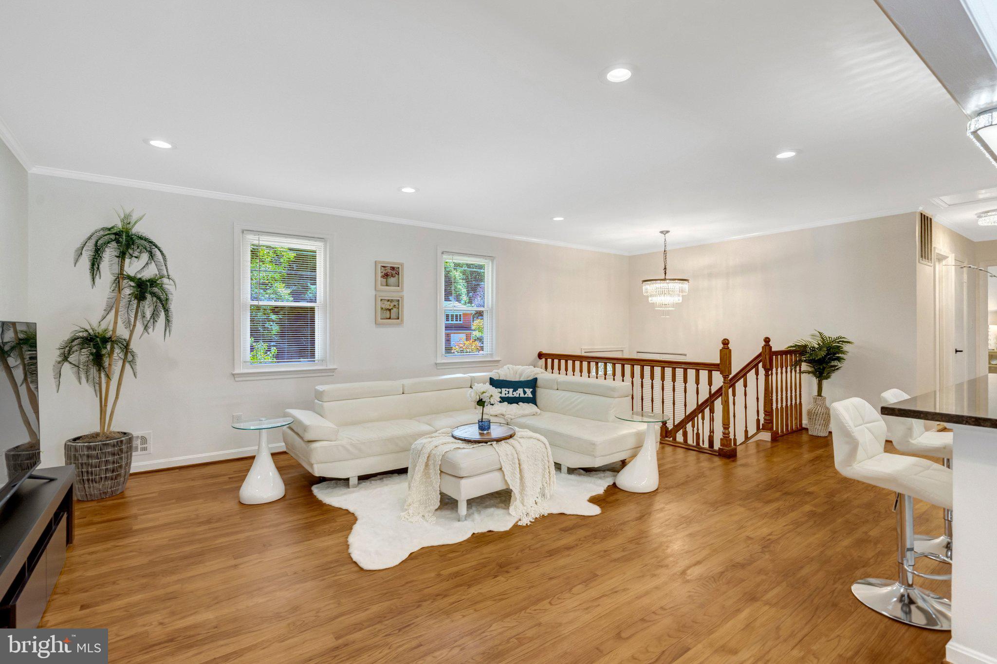 WILLOW WOODS - Residential