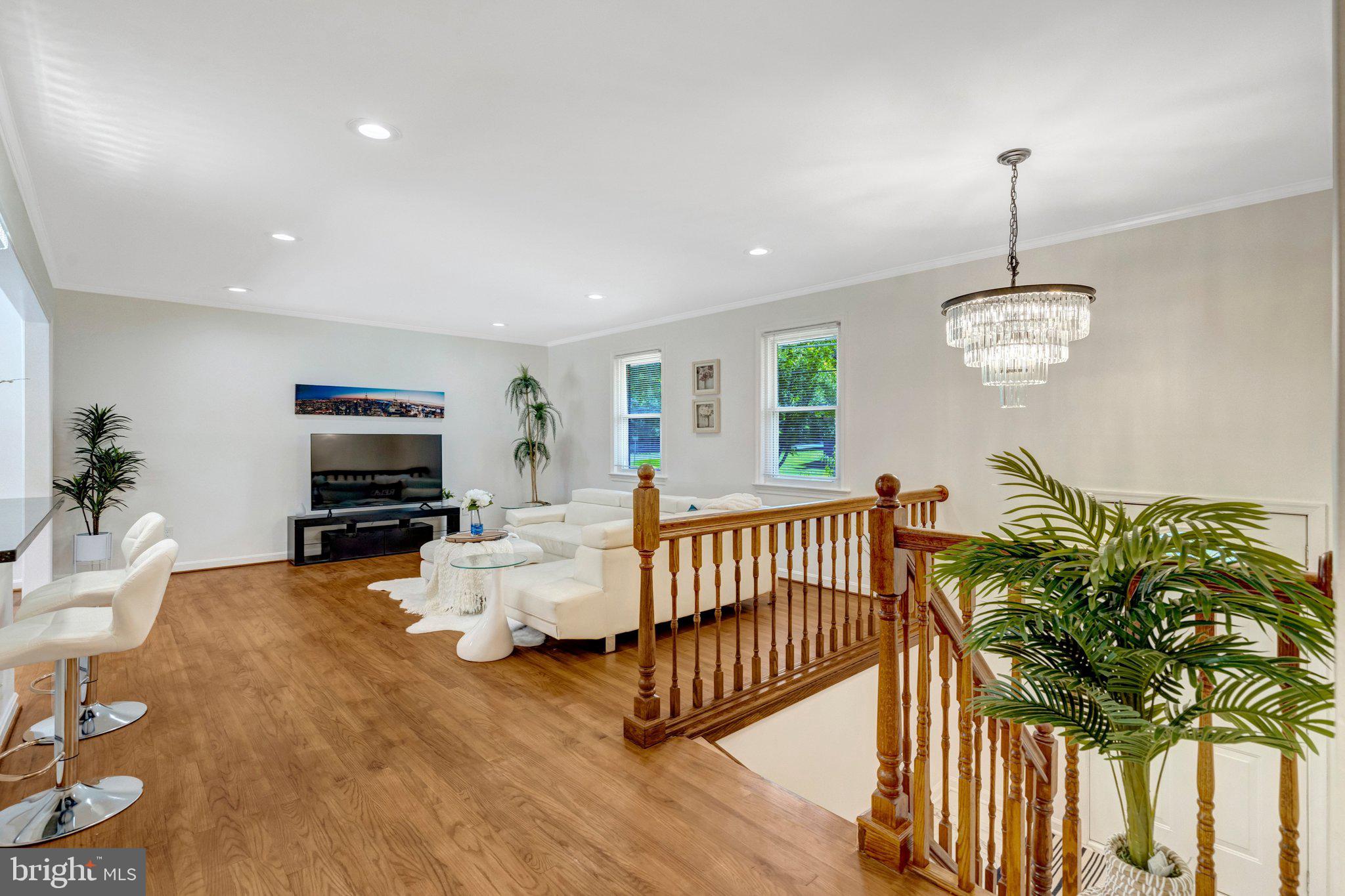 WILLOW WOODS - Residential