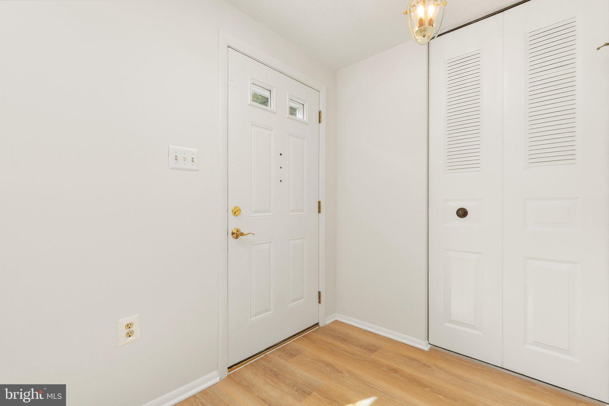 BURKE VILLAGE - Residential