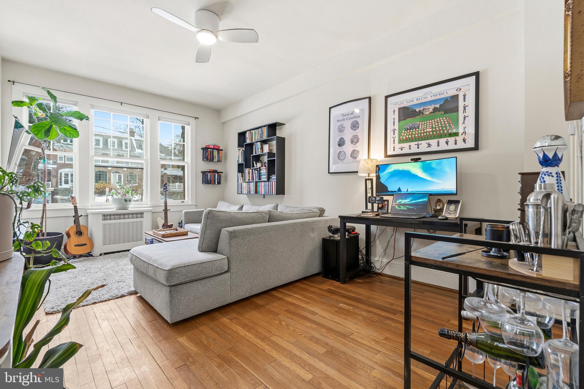 CLEVELAND PARK - Residential