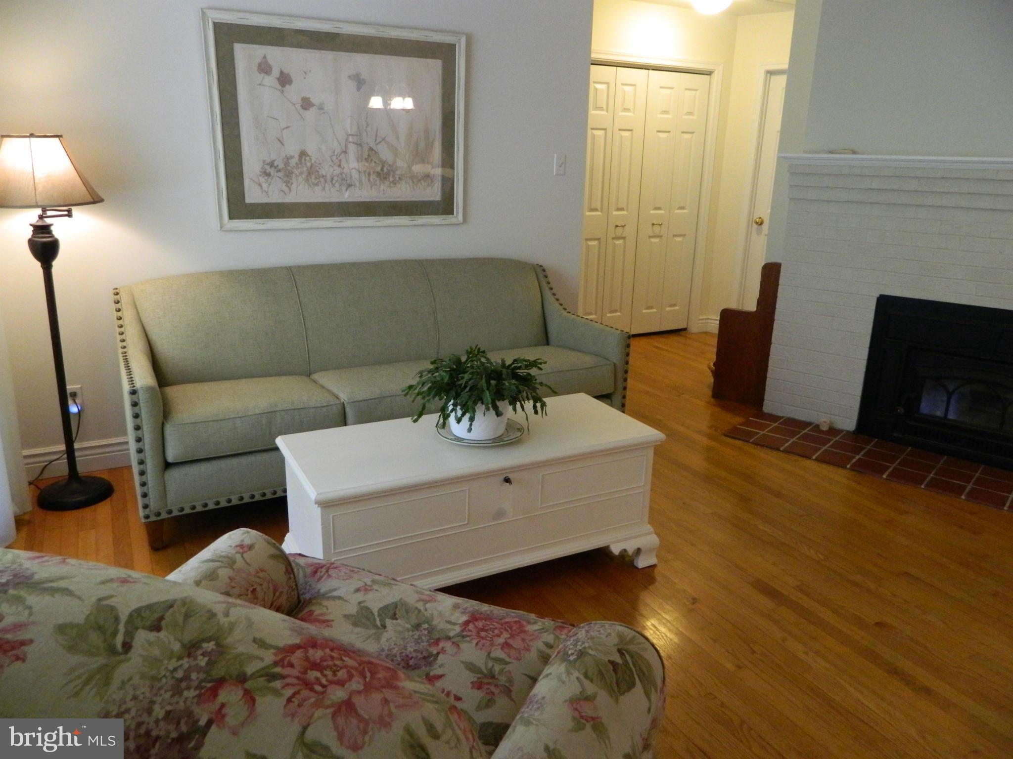 BRETON BAY ESTATES - Residential