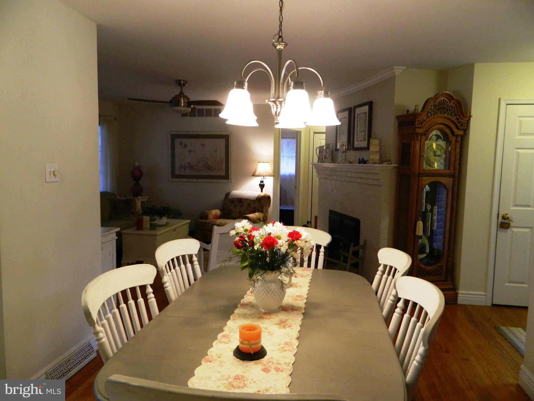 BRETON BAY ESTATES - Residential