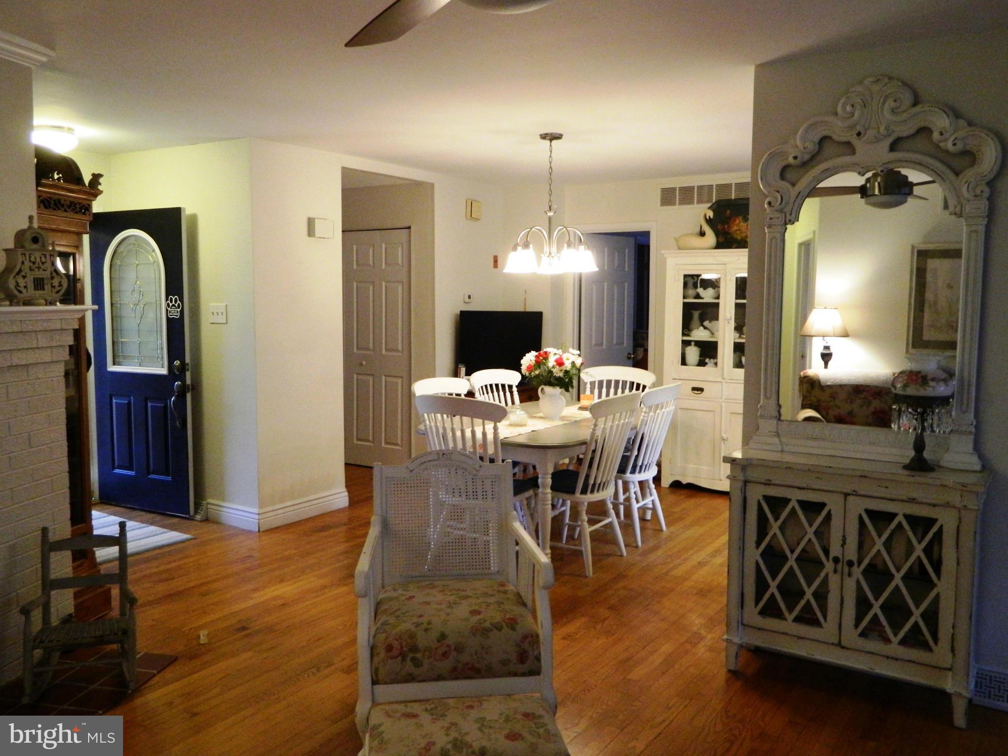 BRETON BAY ESTATES - Residential