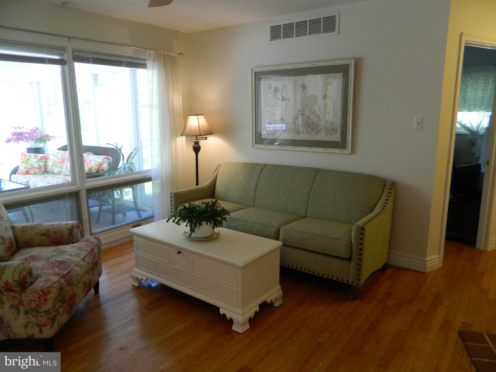 BRETON BAY ESTATES - Residential