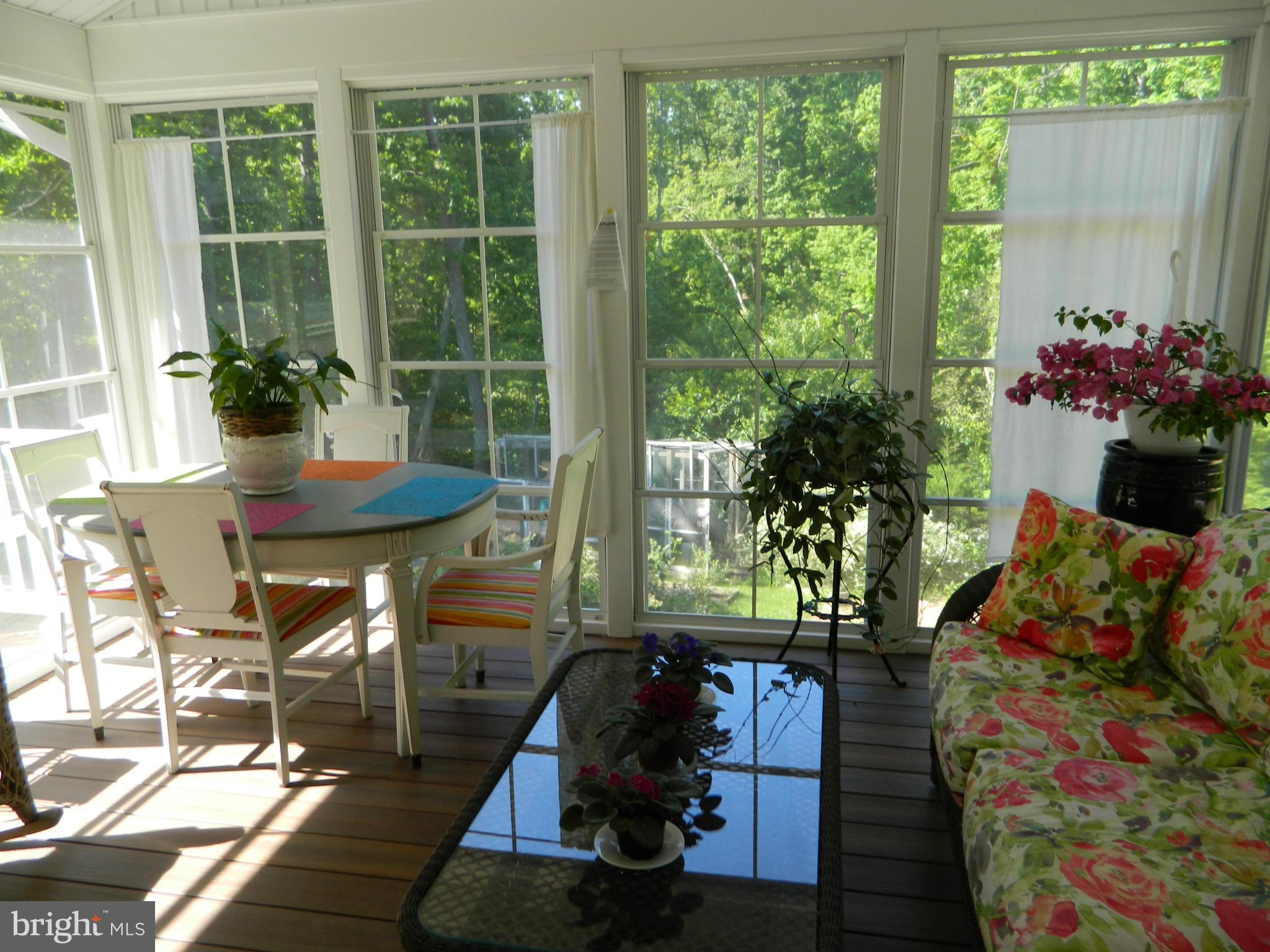 BRETON BAY ESTATES - Residential