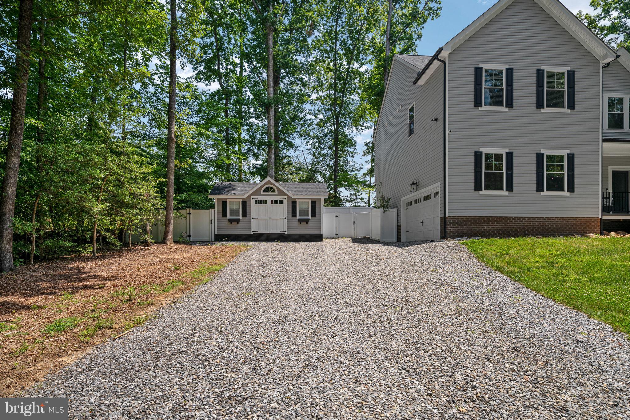 THE WATERS AT LAKE ANNA - Residential