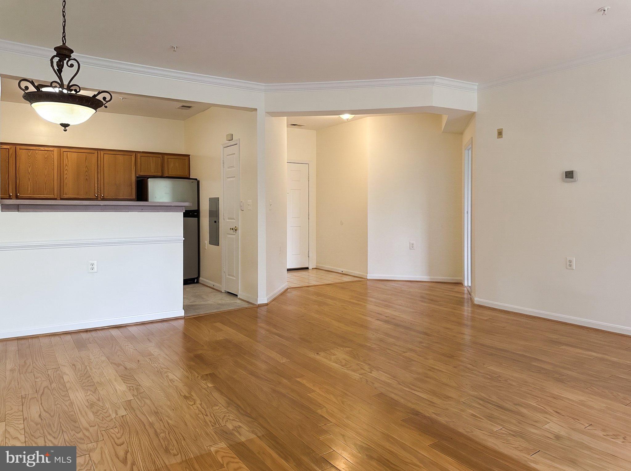 CAMERON GROVE - Residential