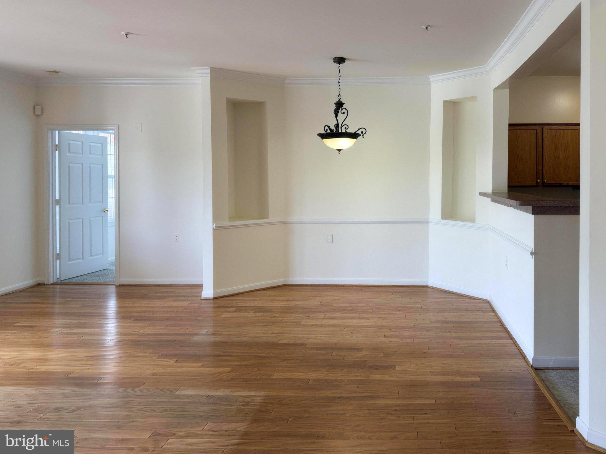 CAMERON GROVE - Residential