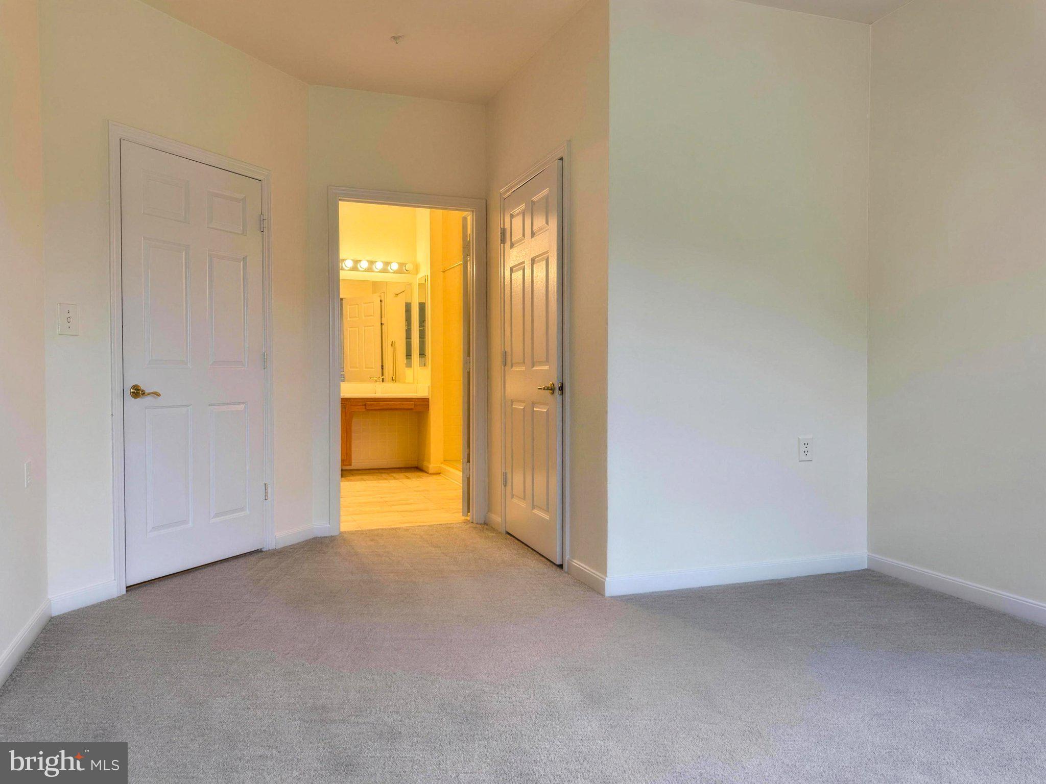 CAMERON GROVE - Residential