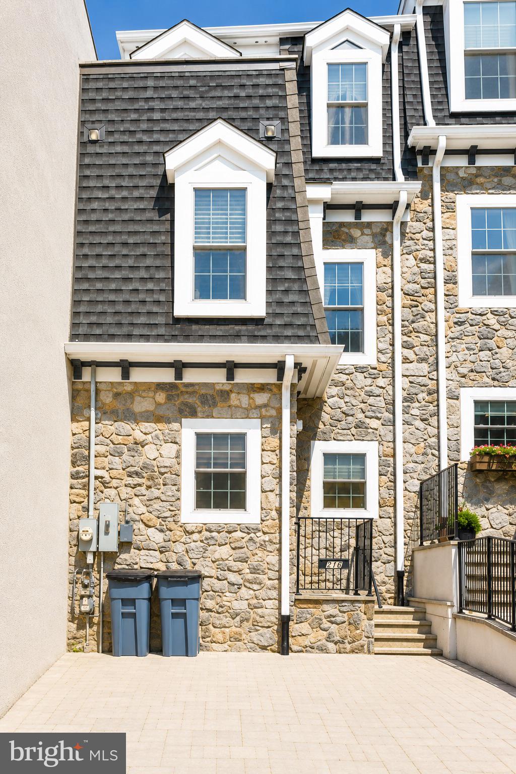 MANAYUNK - Residential