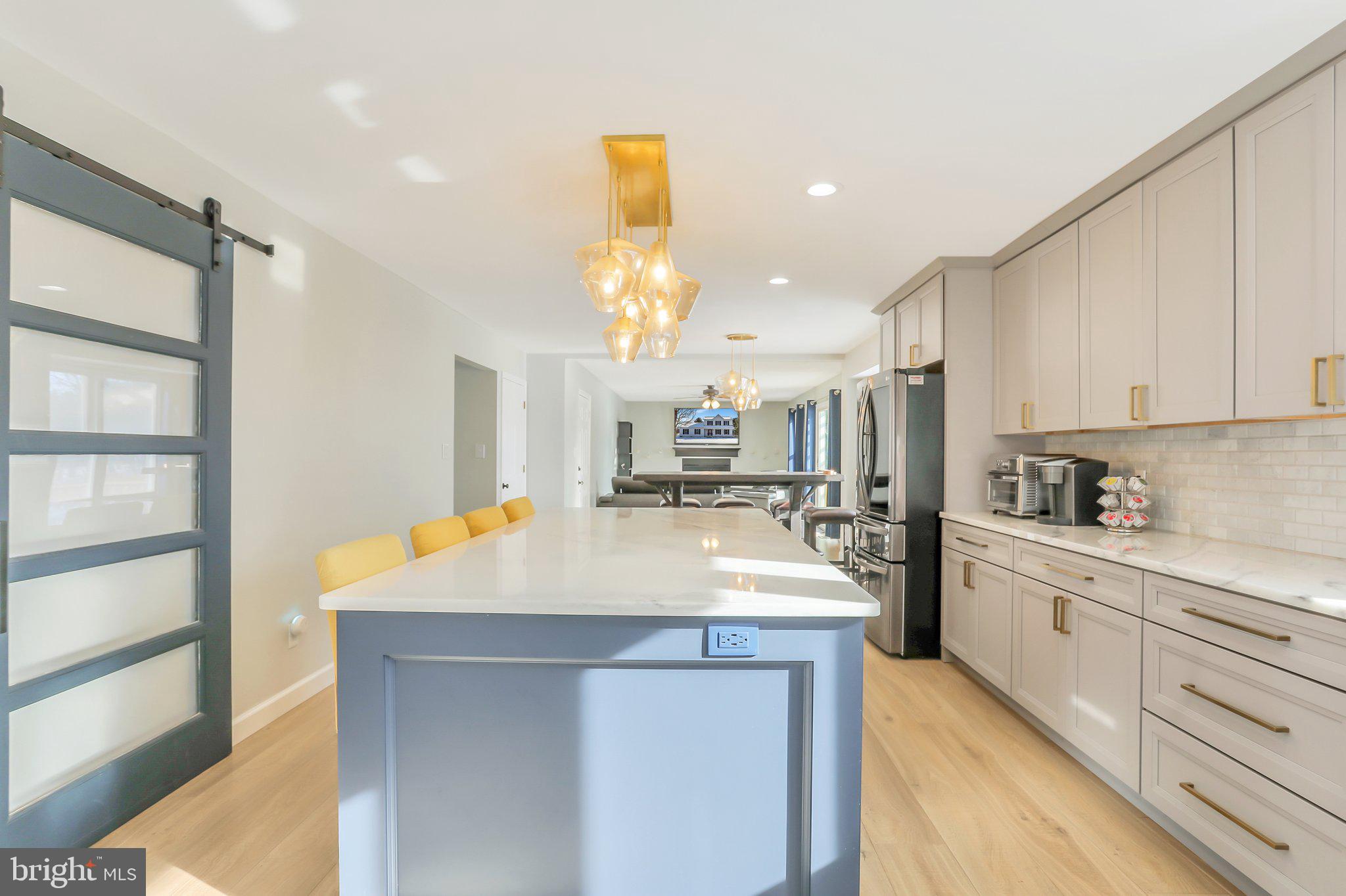 CLOVERDALE HEIGHTS - Residential