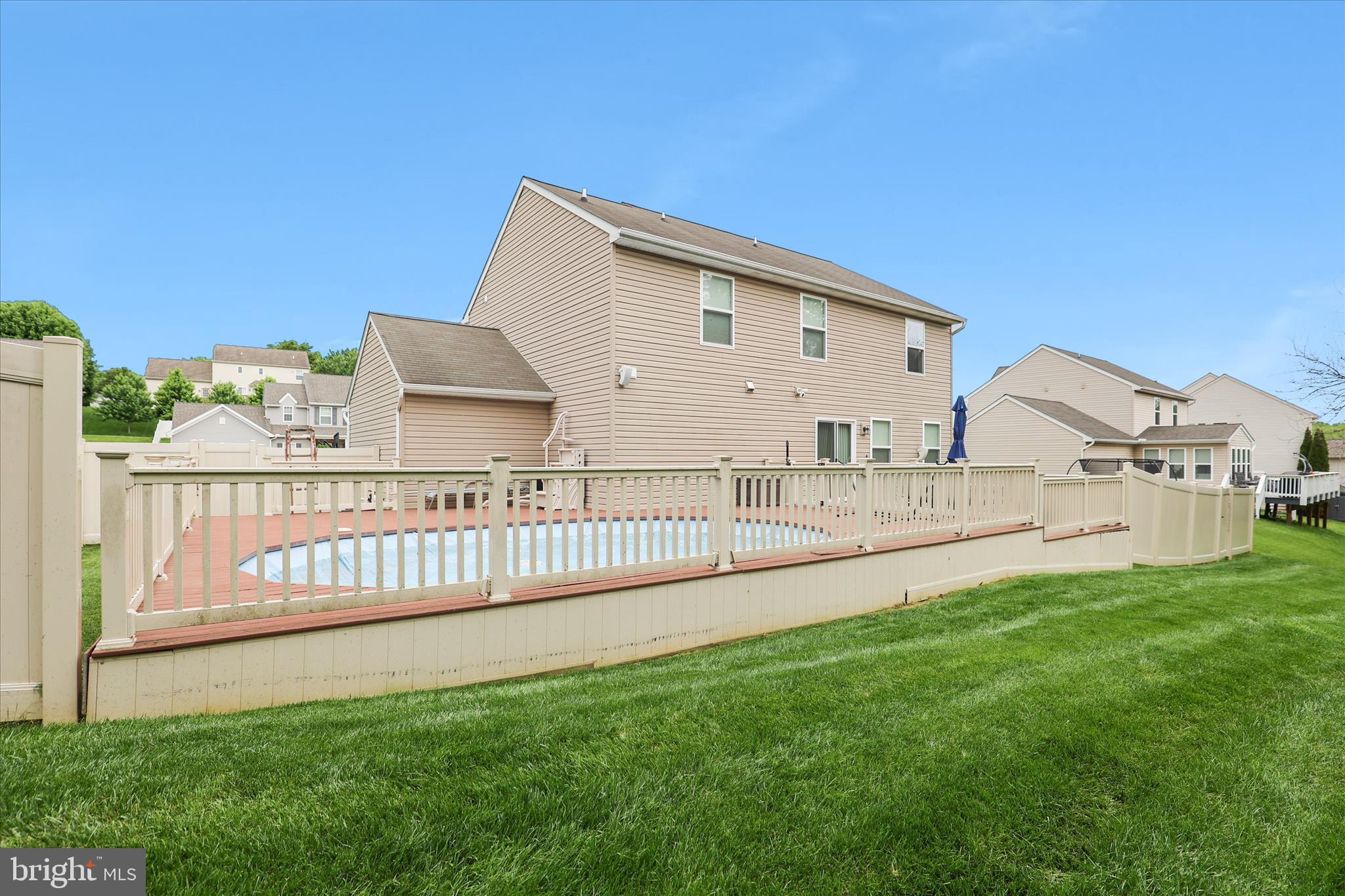 WINDSOR TWP - Residential