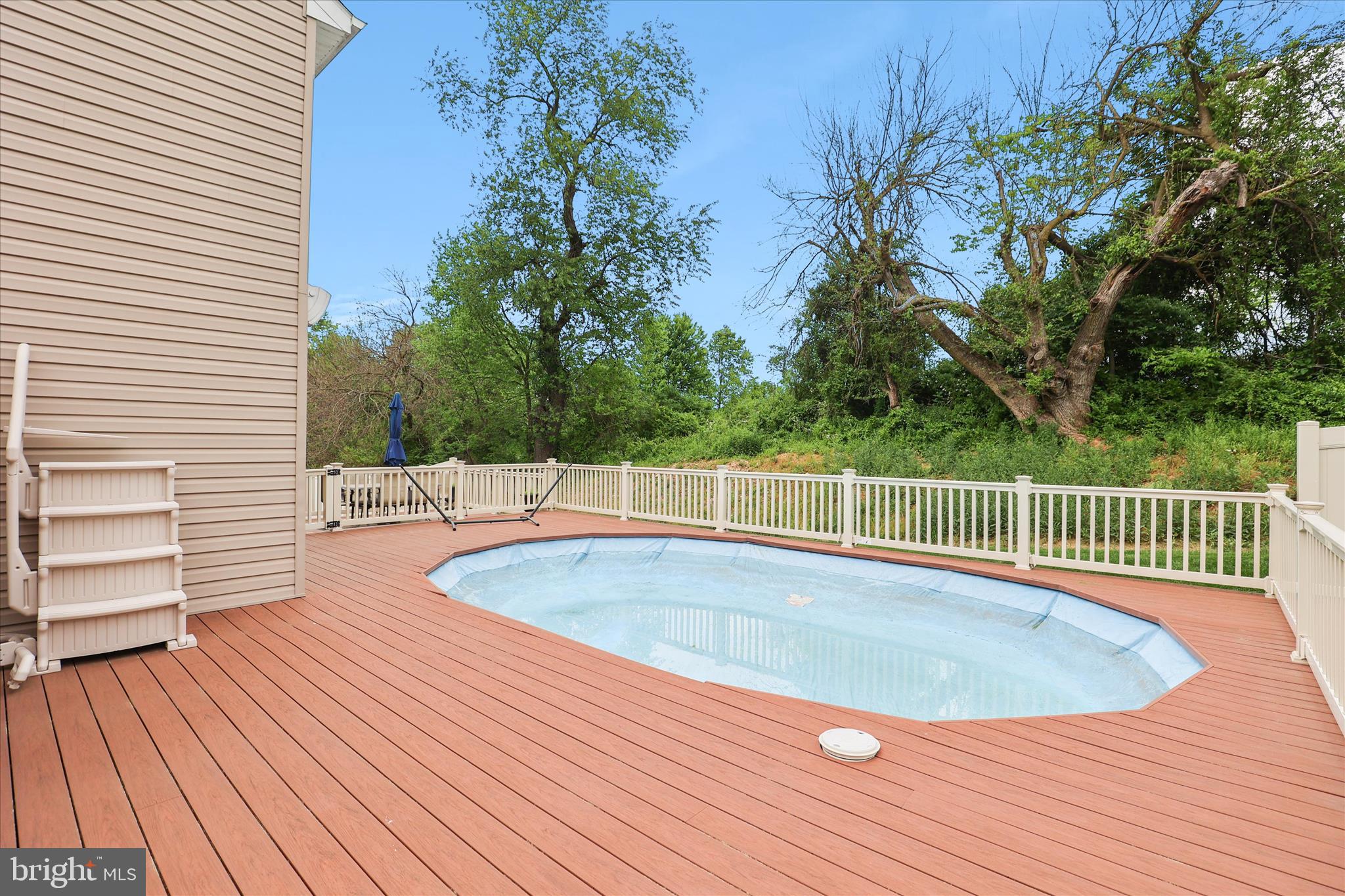 WINDSOR TWP - Residential