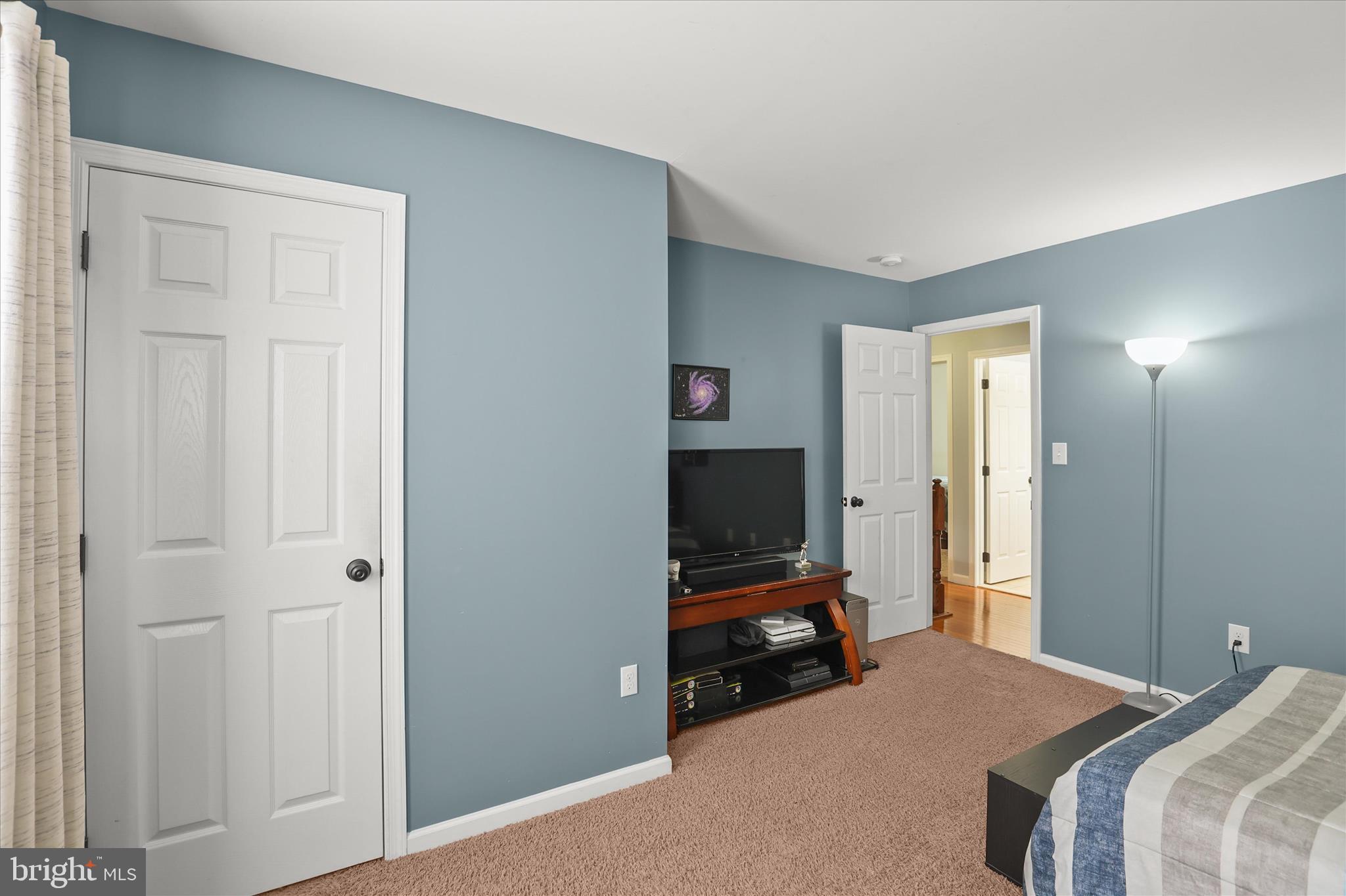 WINDSOR TWP - Residential