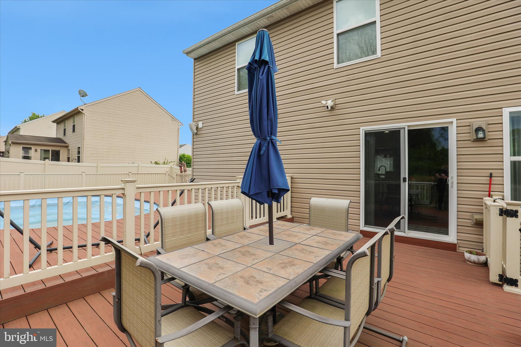 WINDSOR TWP - Residential
