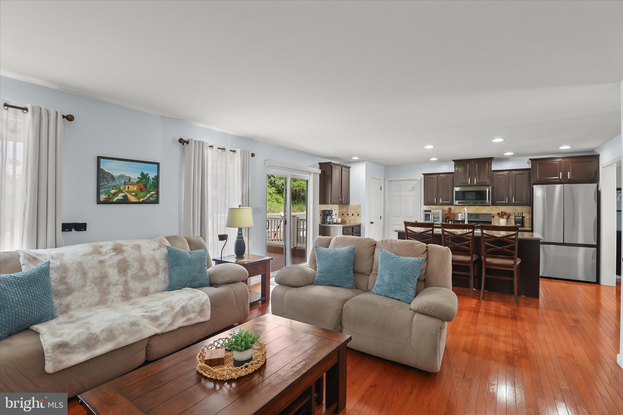 WINDSOR TWP - Residential