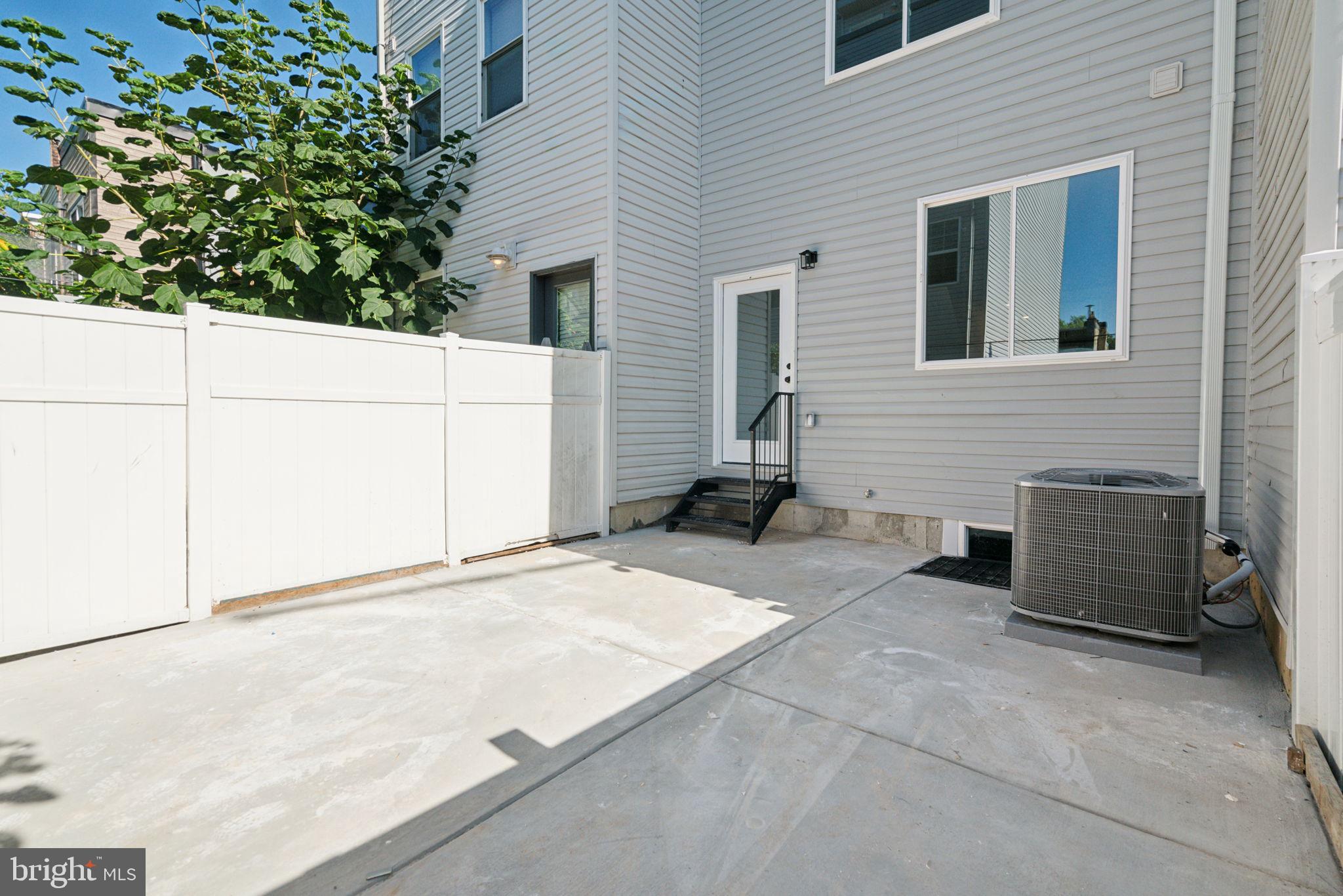 HARTRANFT - Residential Income