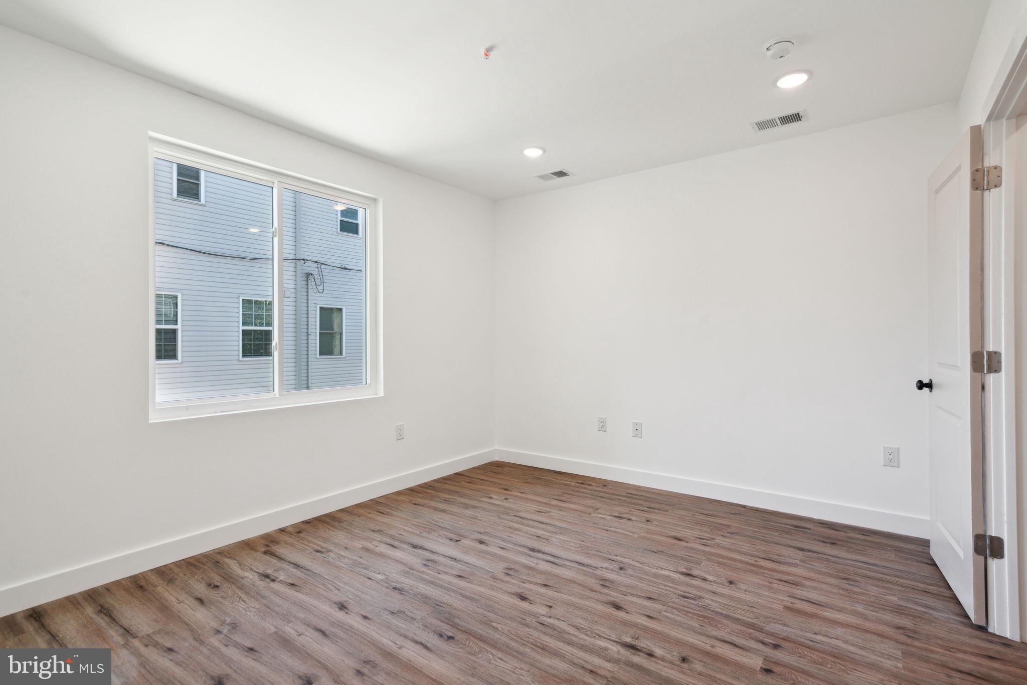 HARTRANFT - Residential Income