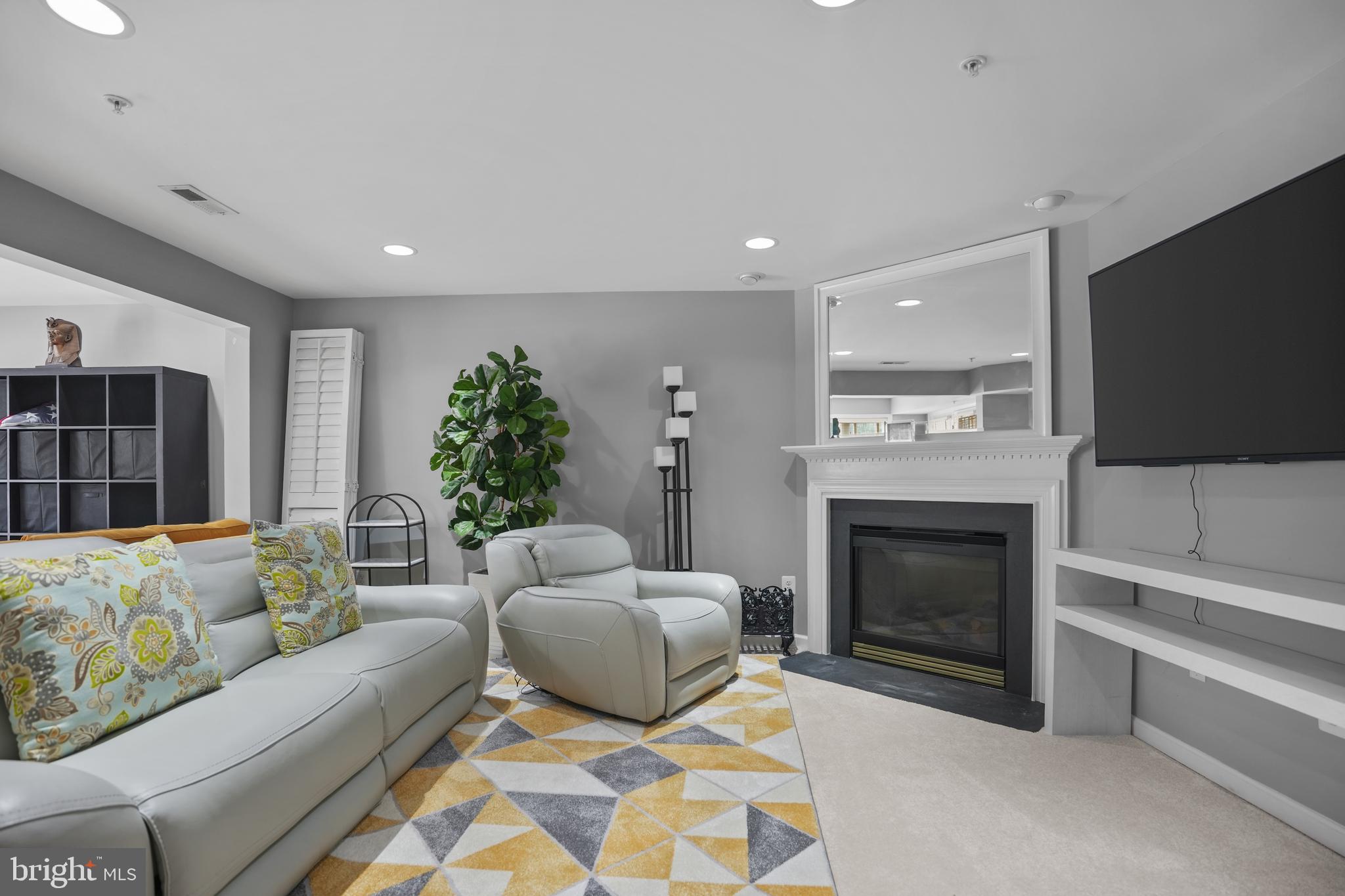 MONTJOY - Residential