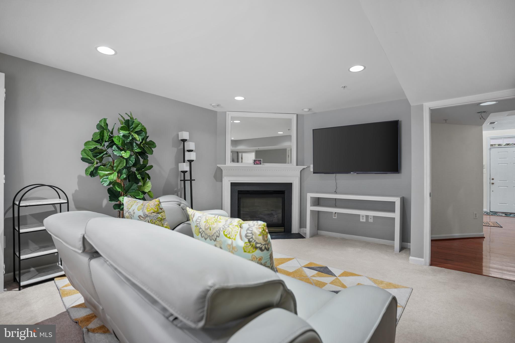 MONTJOY - Residential
