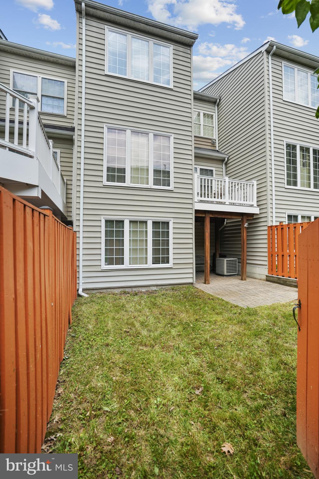 MONTJOY - Residential