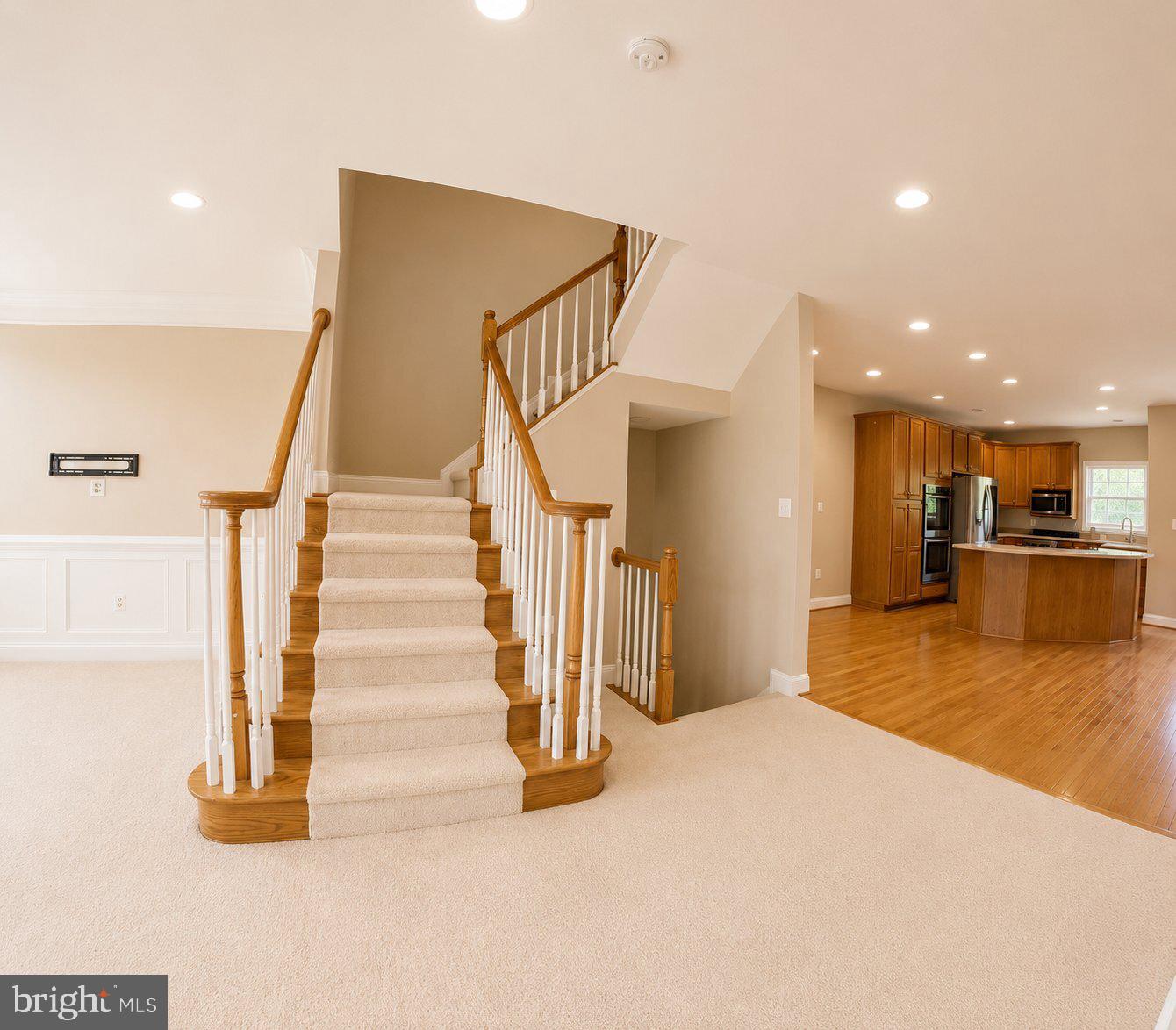 SOUTH VILLAGE - Residential