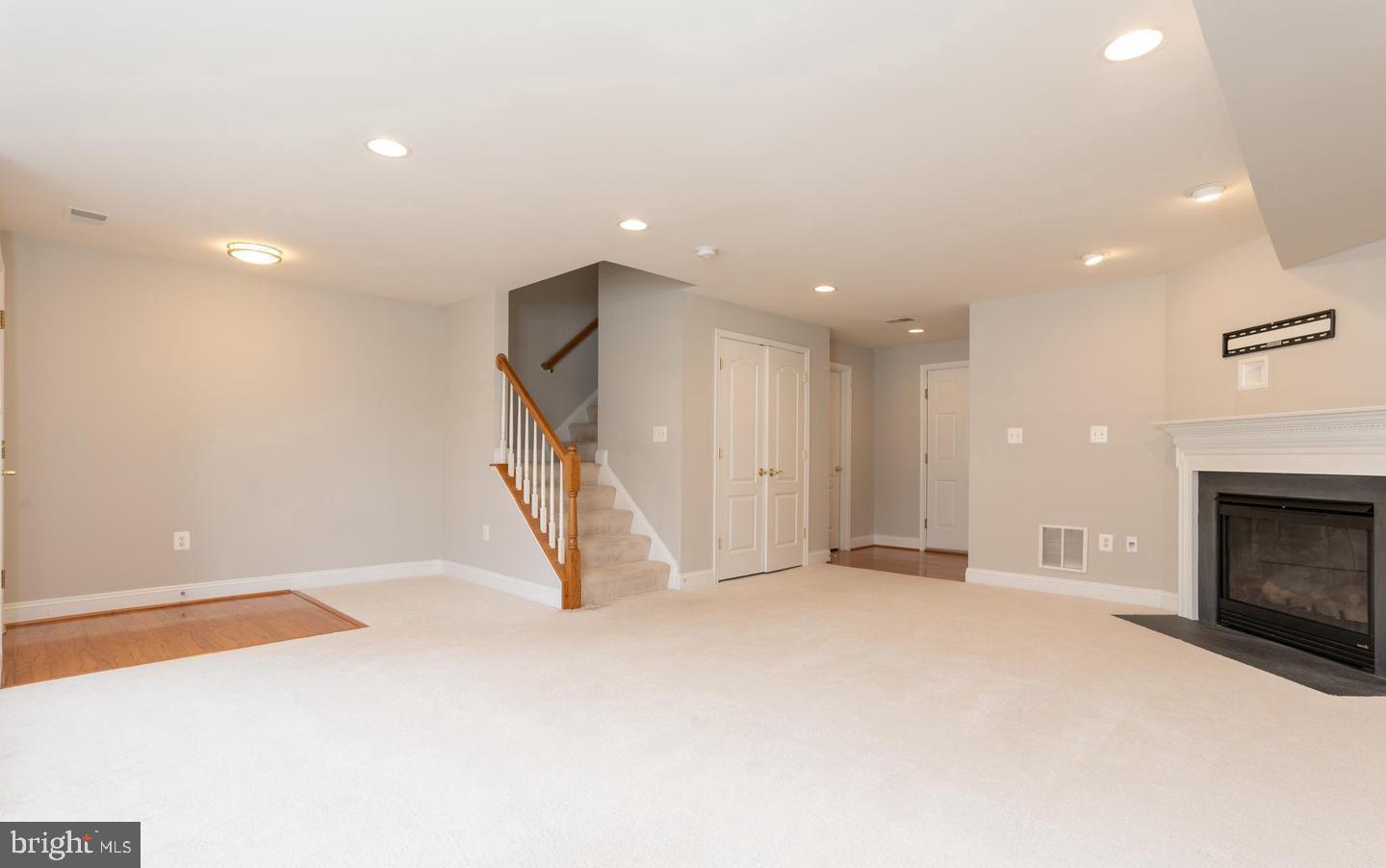 SOUTH VILLAGE - Residential