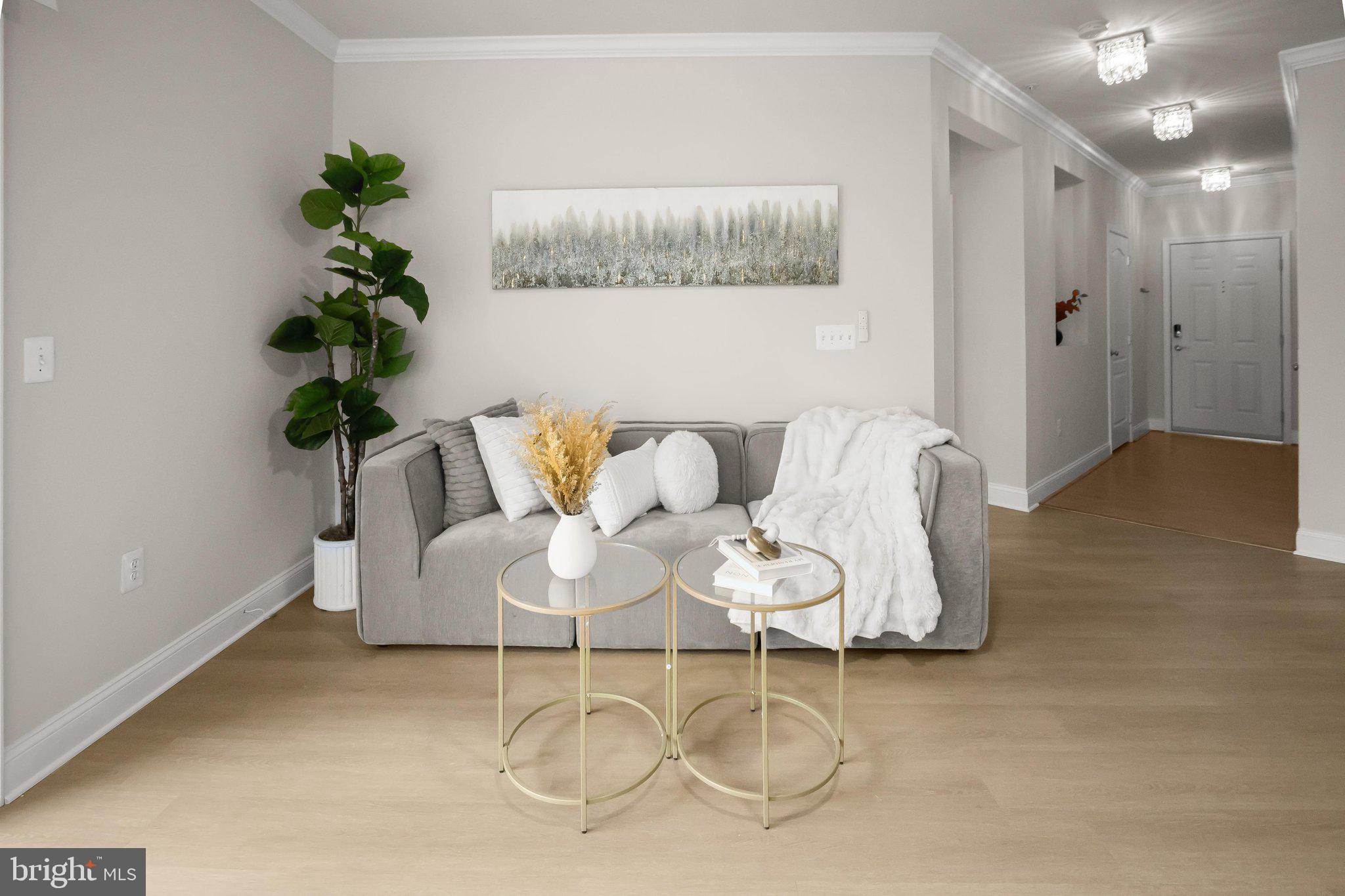 RIVER HILL - Residential